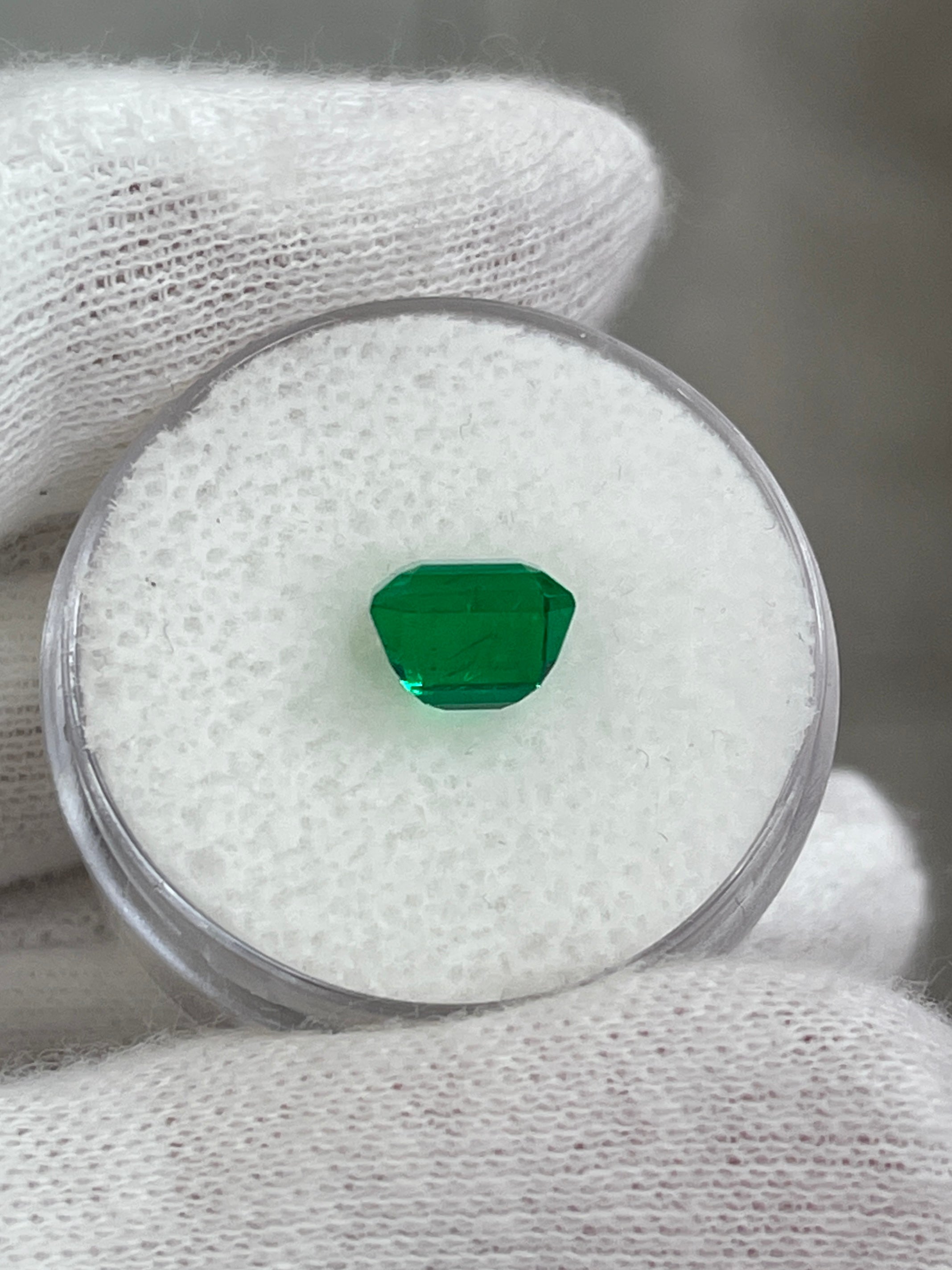 2.05 Carat 7.5x6.5 AAA+ Investment Vivid Natural Loose Colombian Emerald-Emerald Cut - JR Colombian Emeralds