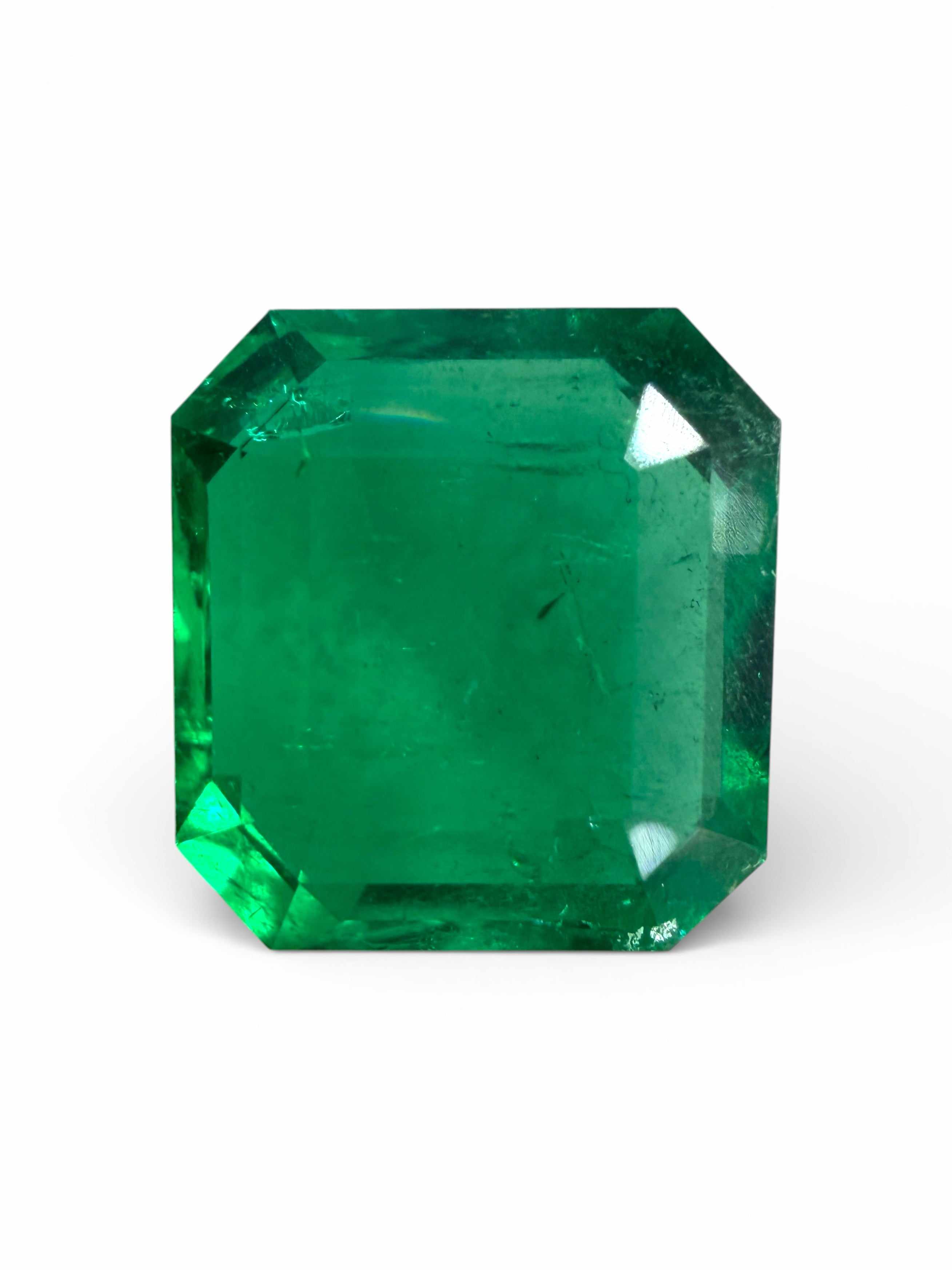Vivid green 2.28 carat Asscher cut Colombian emerald gemstone, loose and unmounted, from JR Colombian Emeralds.