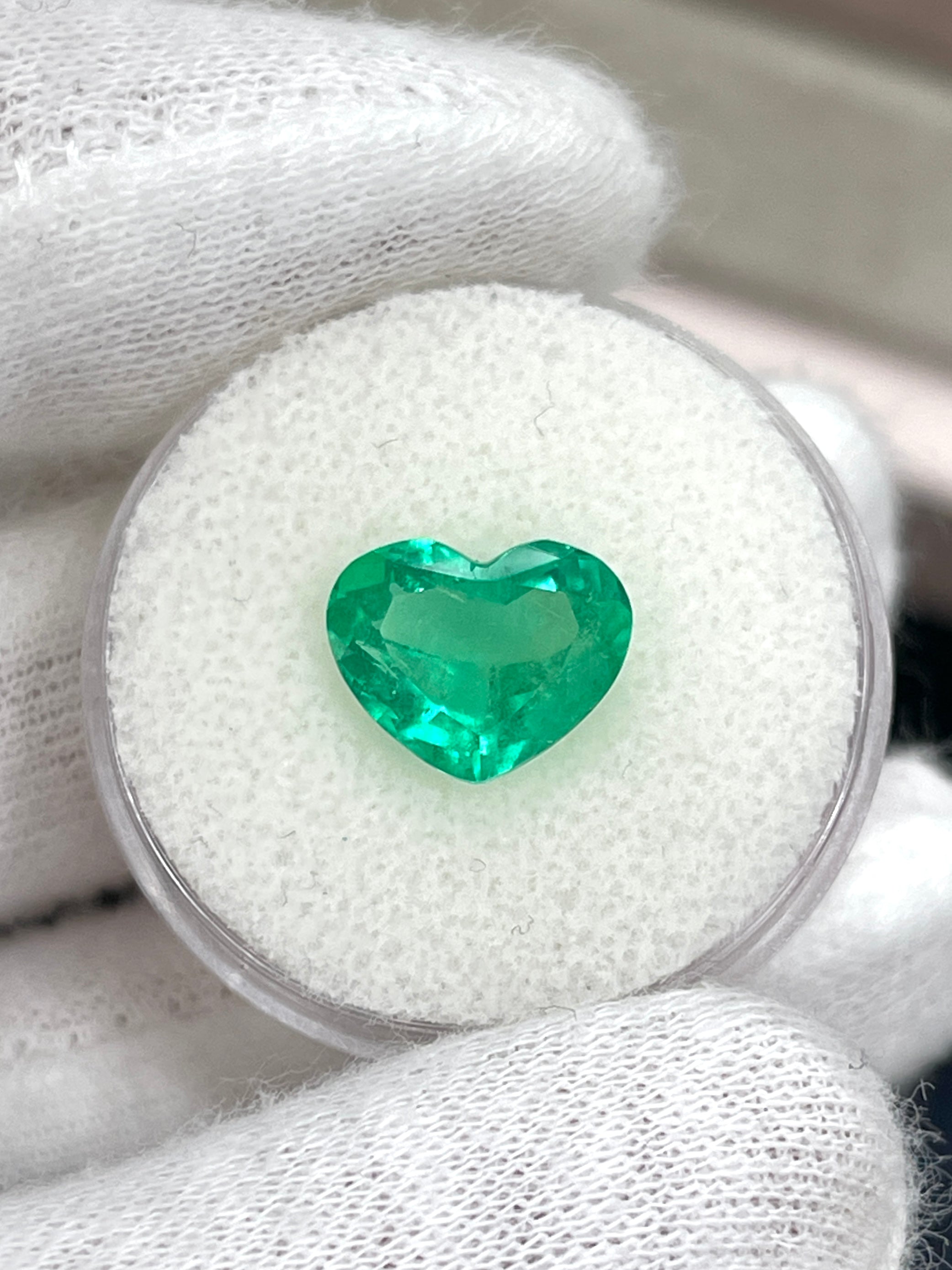 2.76 Carat 9x11 Bright Medium Green Natural Loose Colombian Emerald-Heart Cut - JR Colombian Emeralds