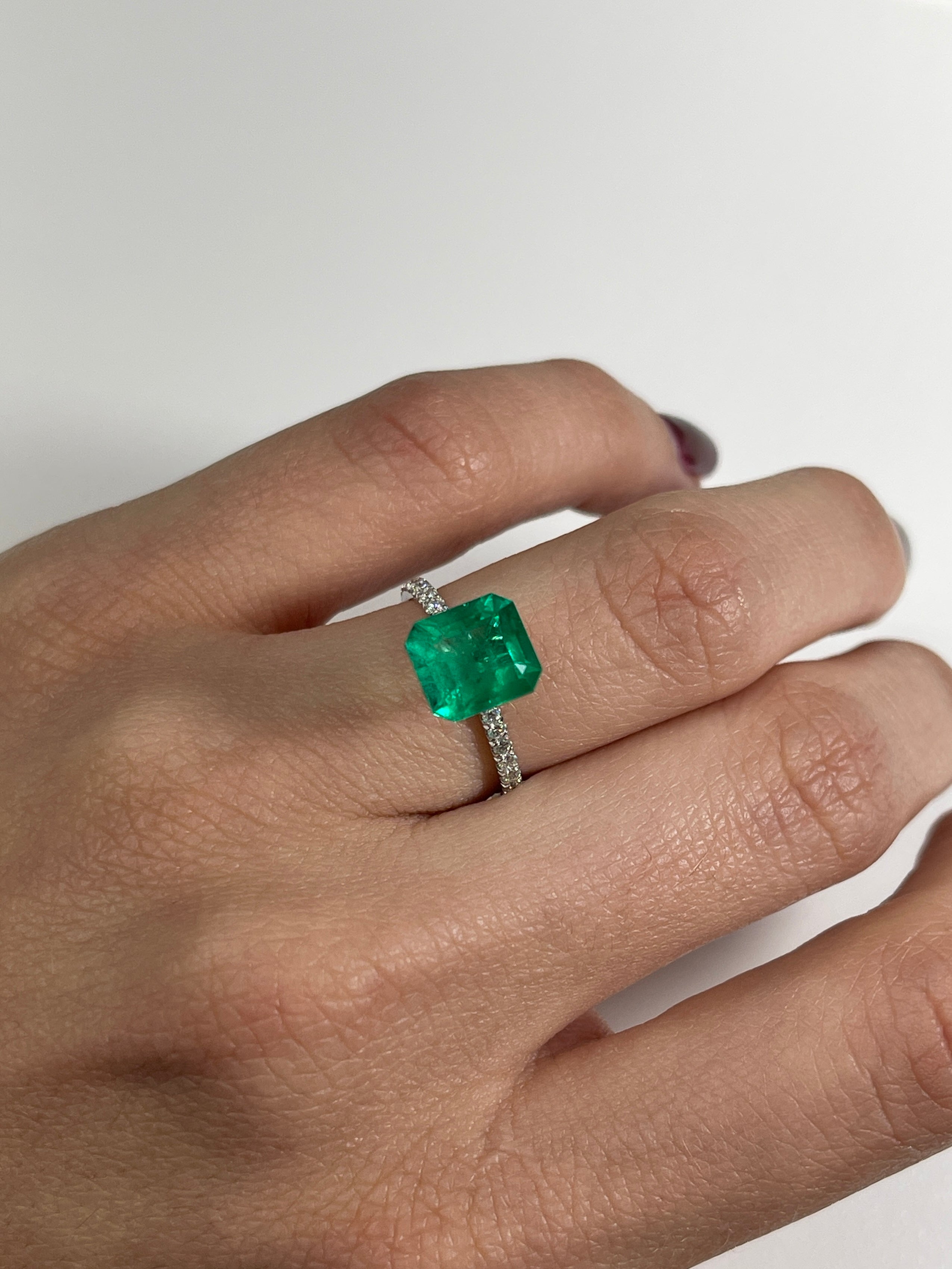 Vivid green 2.90 carat natural Colombian emerald loose Asscher cut gemstone by JR Colombian Emeralds.
