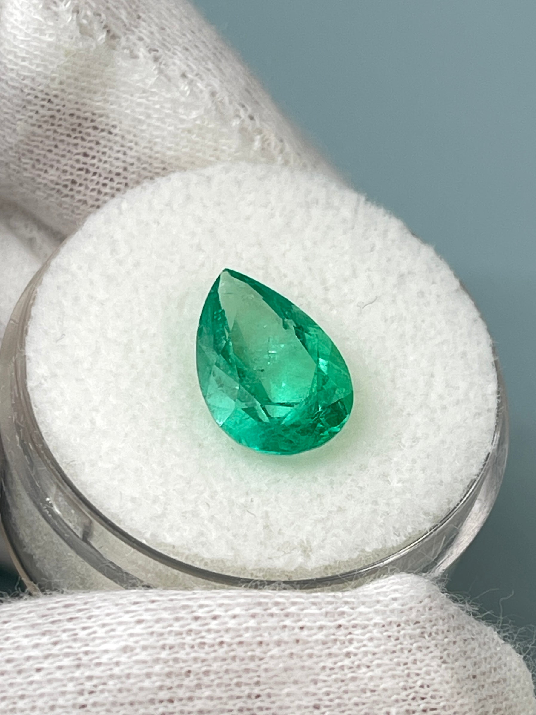 2.95 carat 12.5x8.5 Medium Green Natural Loose Colombian Emerald-Pear Cut - JR Colombian Emeralds