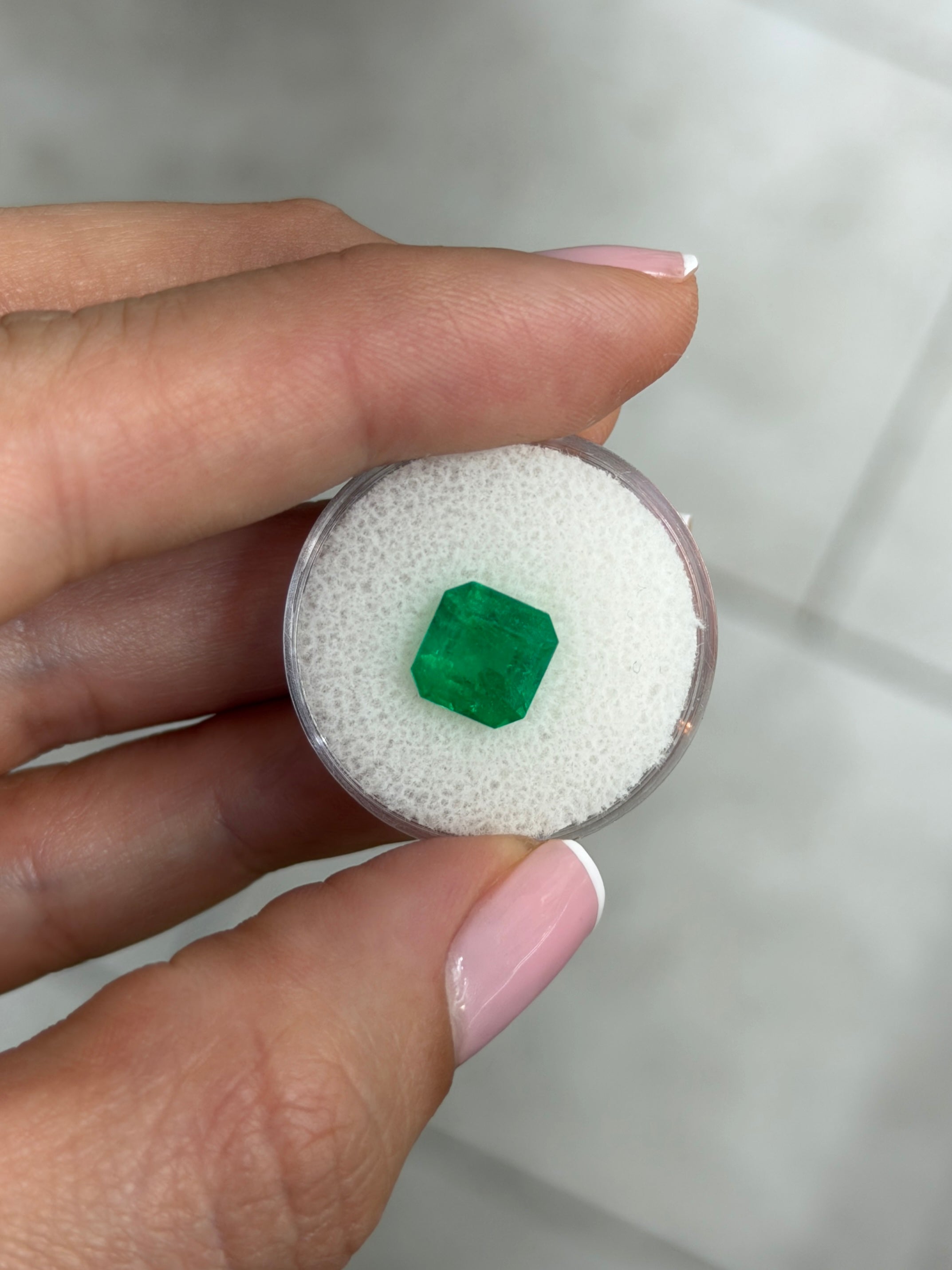 AAA+ 3.01 Carat Muzo green Colombian emerald loose Asscher cut, natural gemstone with vibrant green color and clarity.
