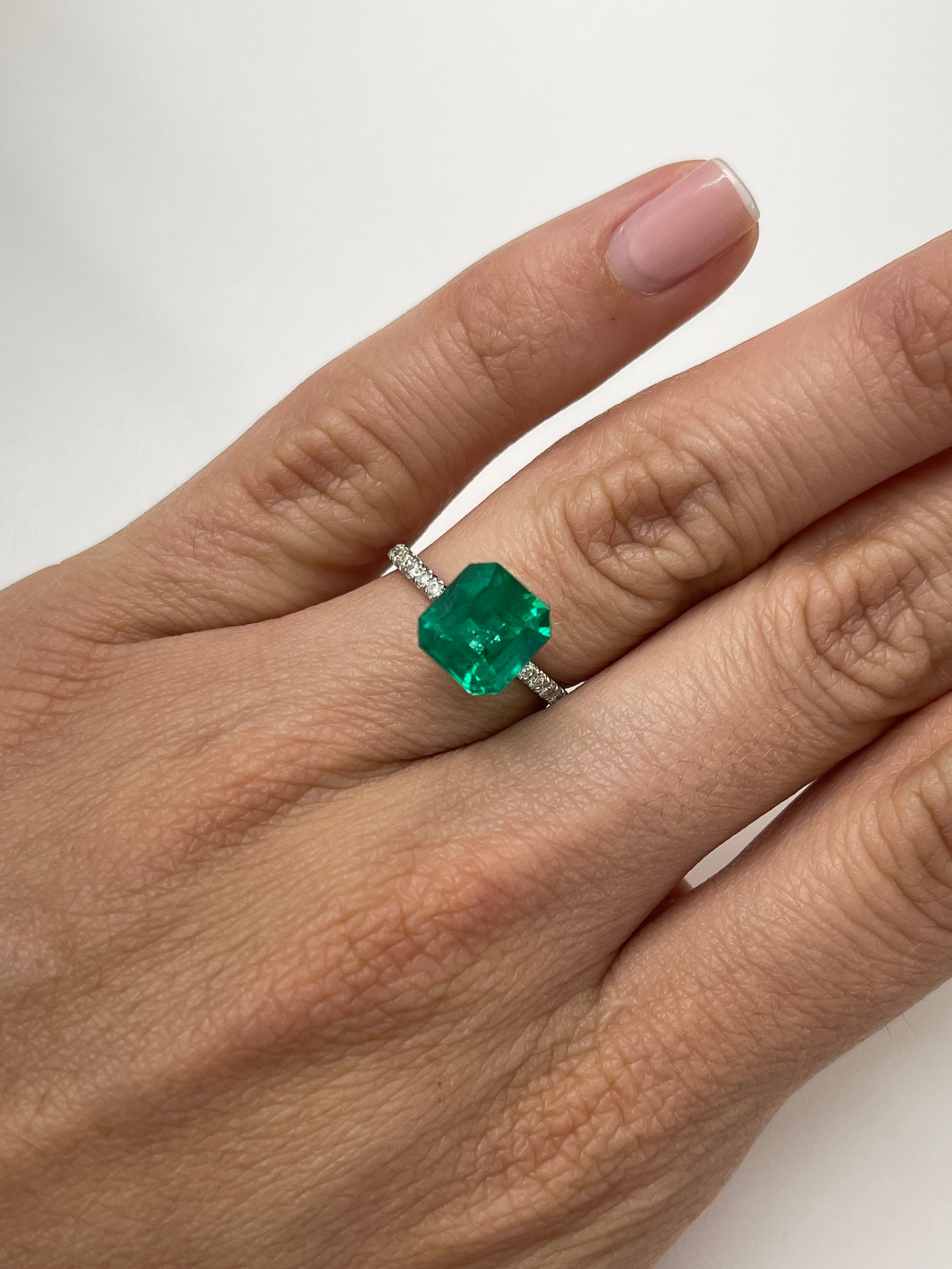 3.06 Carat AAA+ GIA Certified Muzo Green Natural Loose Colombian Emerald Asscher Cut - JR Colombian Emeralds