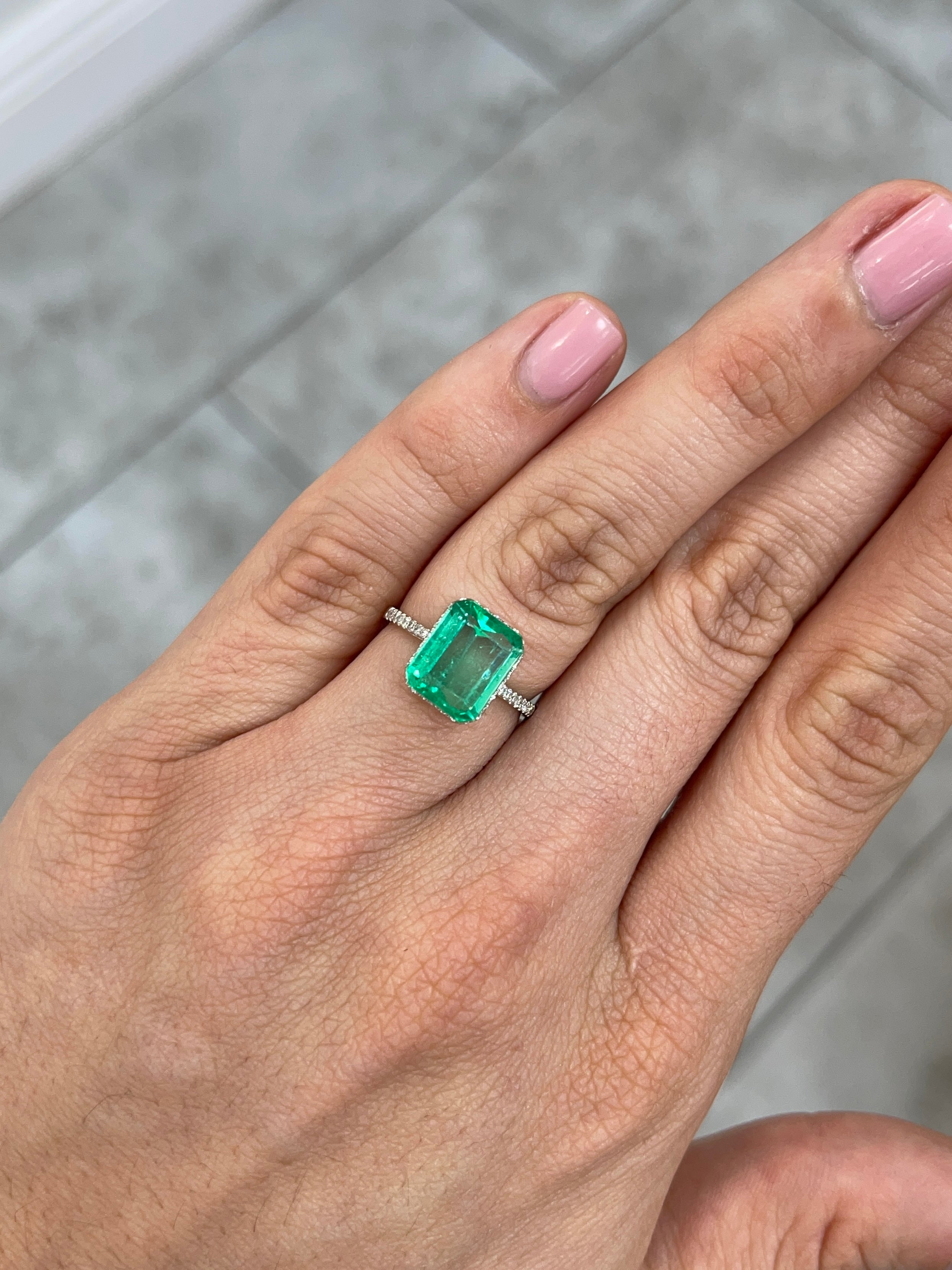 3.30ct Muzo Colombian emerald gemstone, yellowish green, spready cut, 10.4x8.4mm, earth-mined loose gemstone from JR Colombian Emeralds