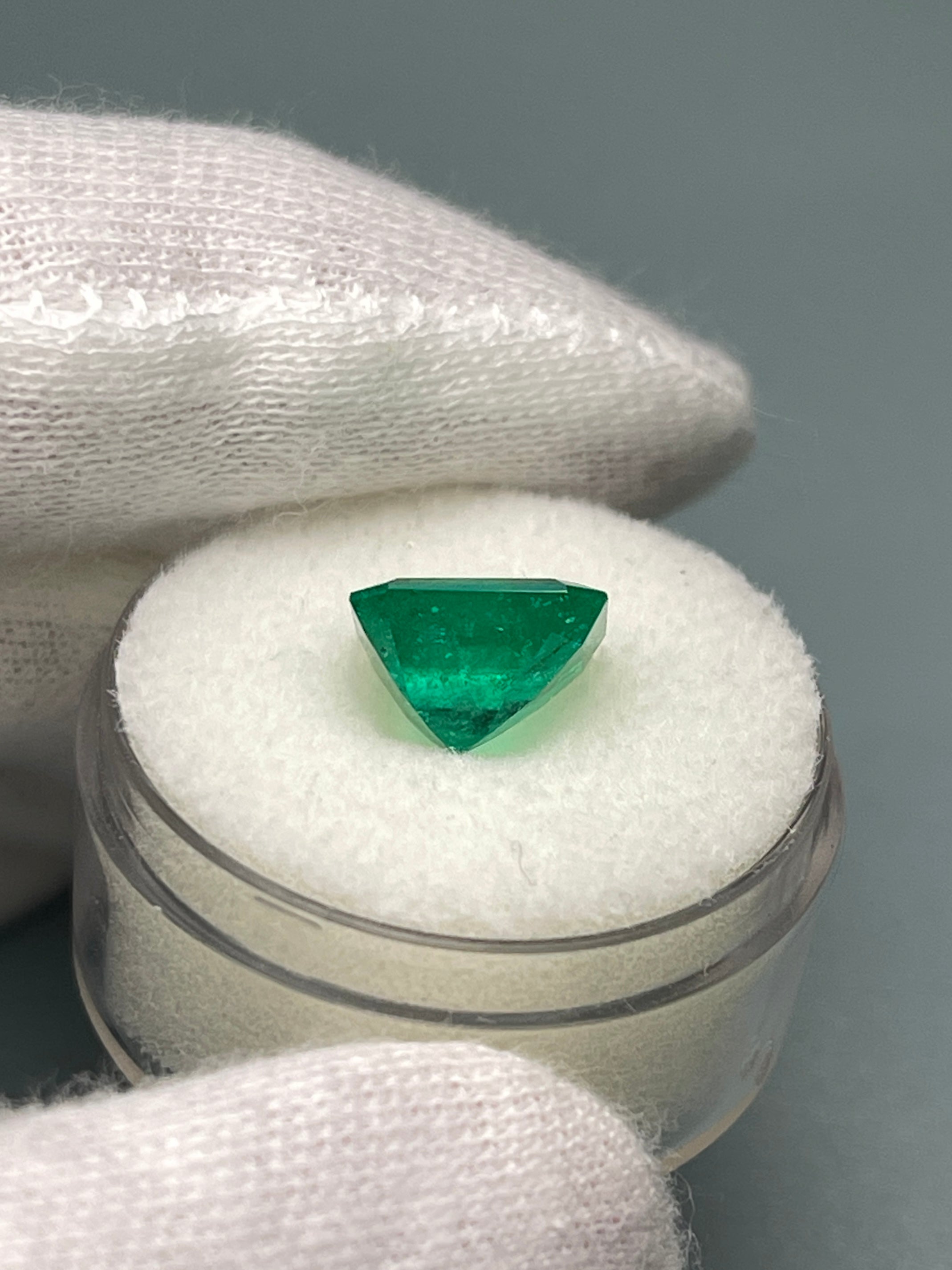 Vivid 3.49 carat Muzo green Colombian emerald loose gemstone, 9.5x9 mm Asscher cut, from JR Colombian Emeralds.