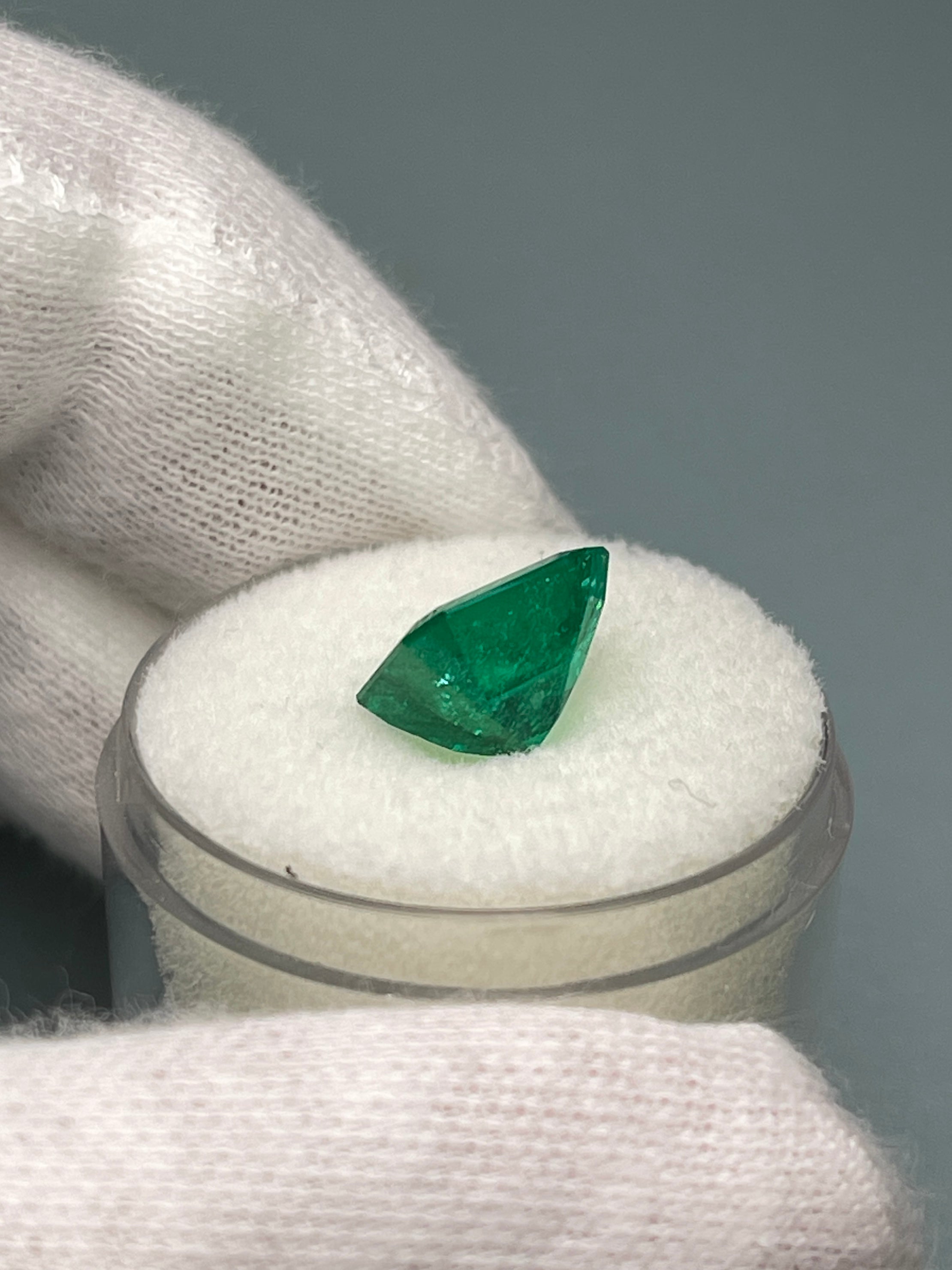 Vivid 9.5x9mm Muzo green Colombian emerald loose gemstone, Asscher cut, 3.49 carats from JR Colombian Emeralds.