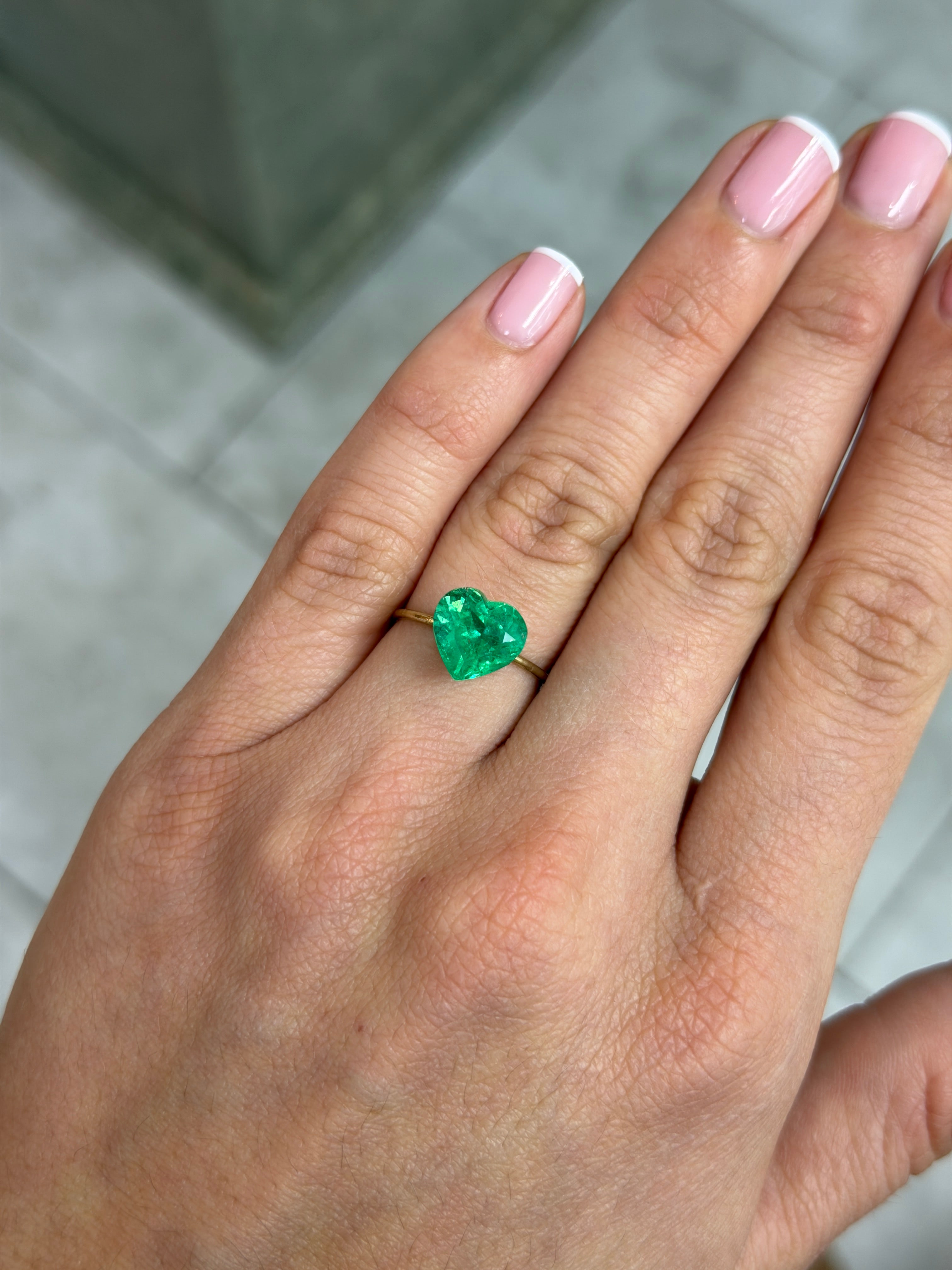 3.56 Carat 10.2x10.5 Bright Apple Spring Green Colombian Emerald Heart