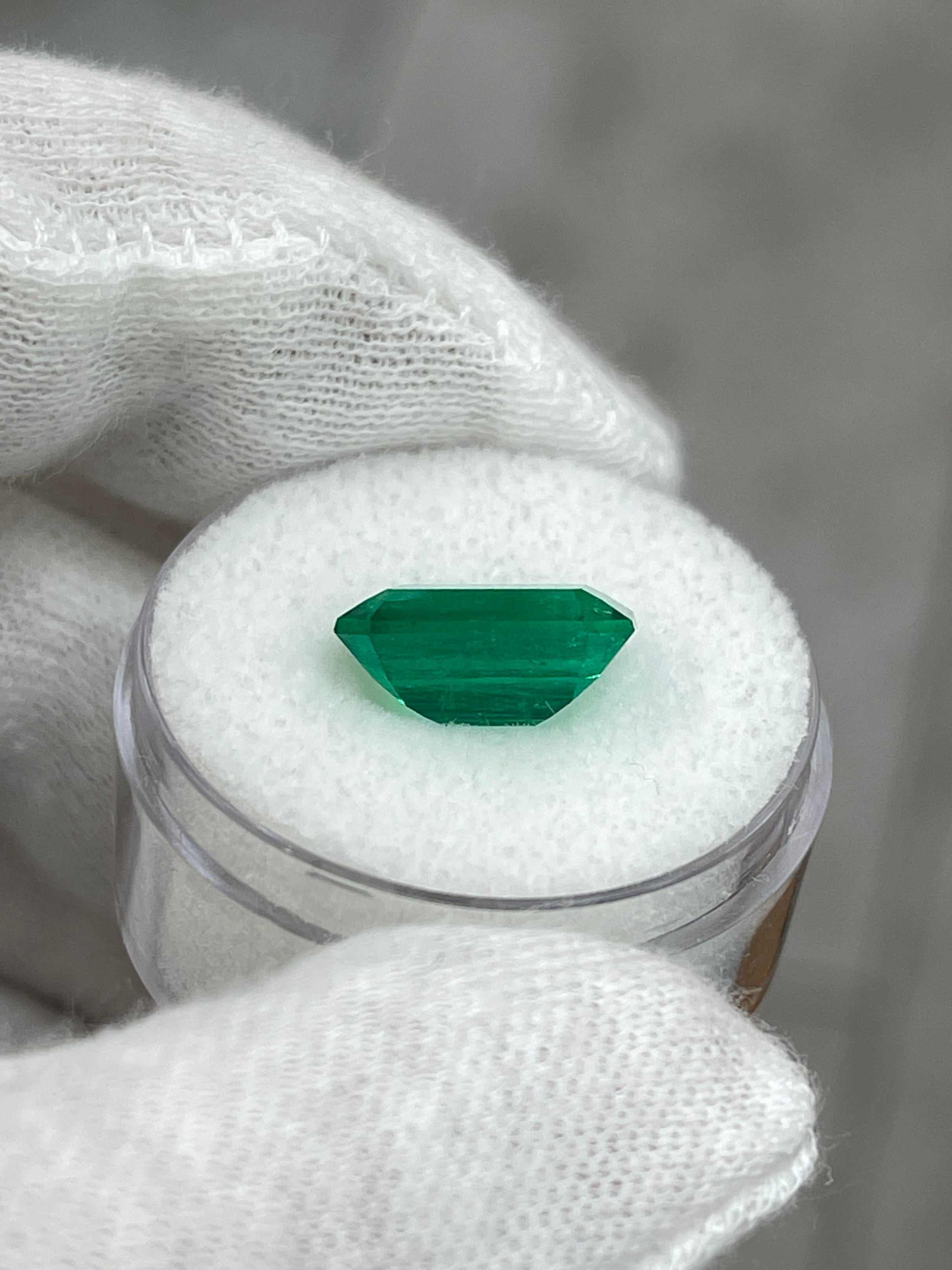 3.95 Carat 12x8 Vivid Green Emerald Cut Colombian Emerald GIA Certified F3- Loose Emerald - JR Colombian Emeralds