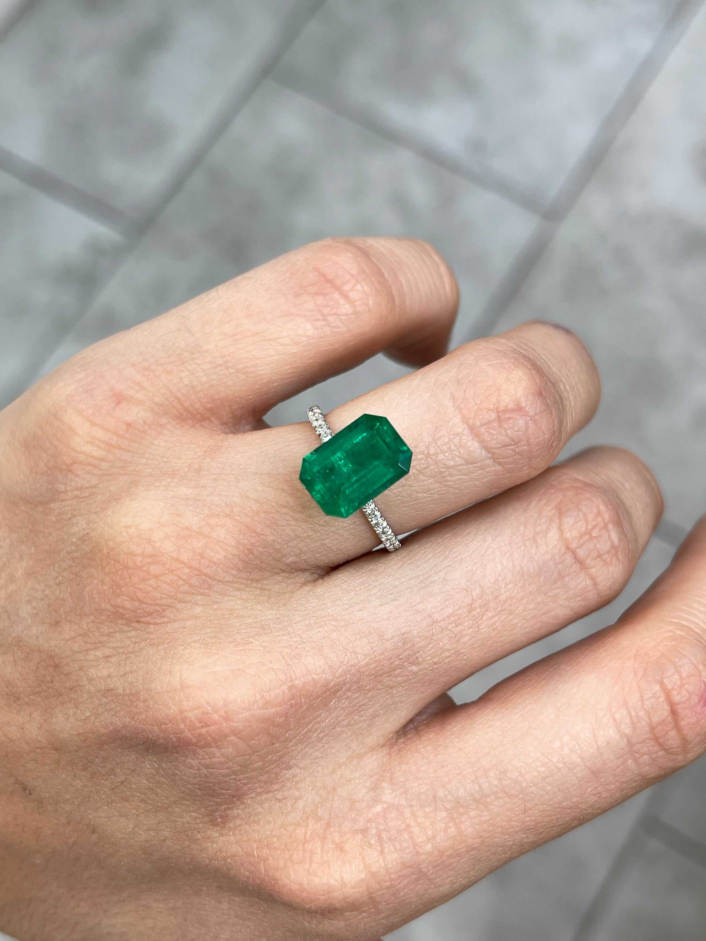 3.95 Carat 12x8 Vivid Green Emerald Cut Colombian Emerald GIA Certified F3- Loose Emerald - JR Colombian Emeralds