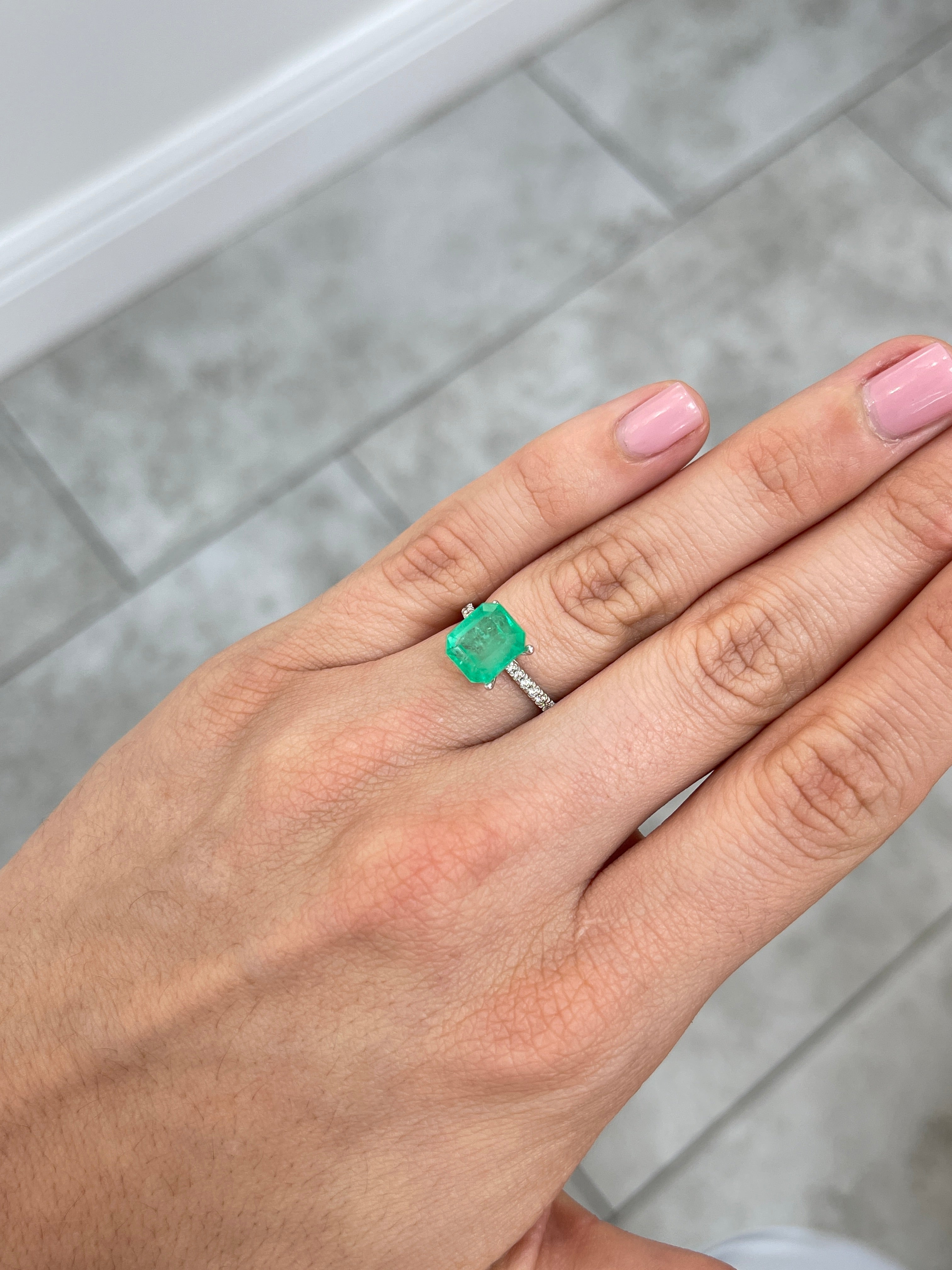 4.02 Carat Earth-mined Colombian emerald gemstone 9x8mm with medium yellowish green color, loose natural gemstone by JR Colombian Emeralds