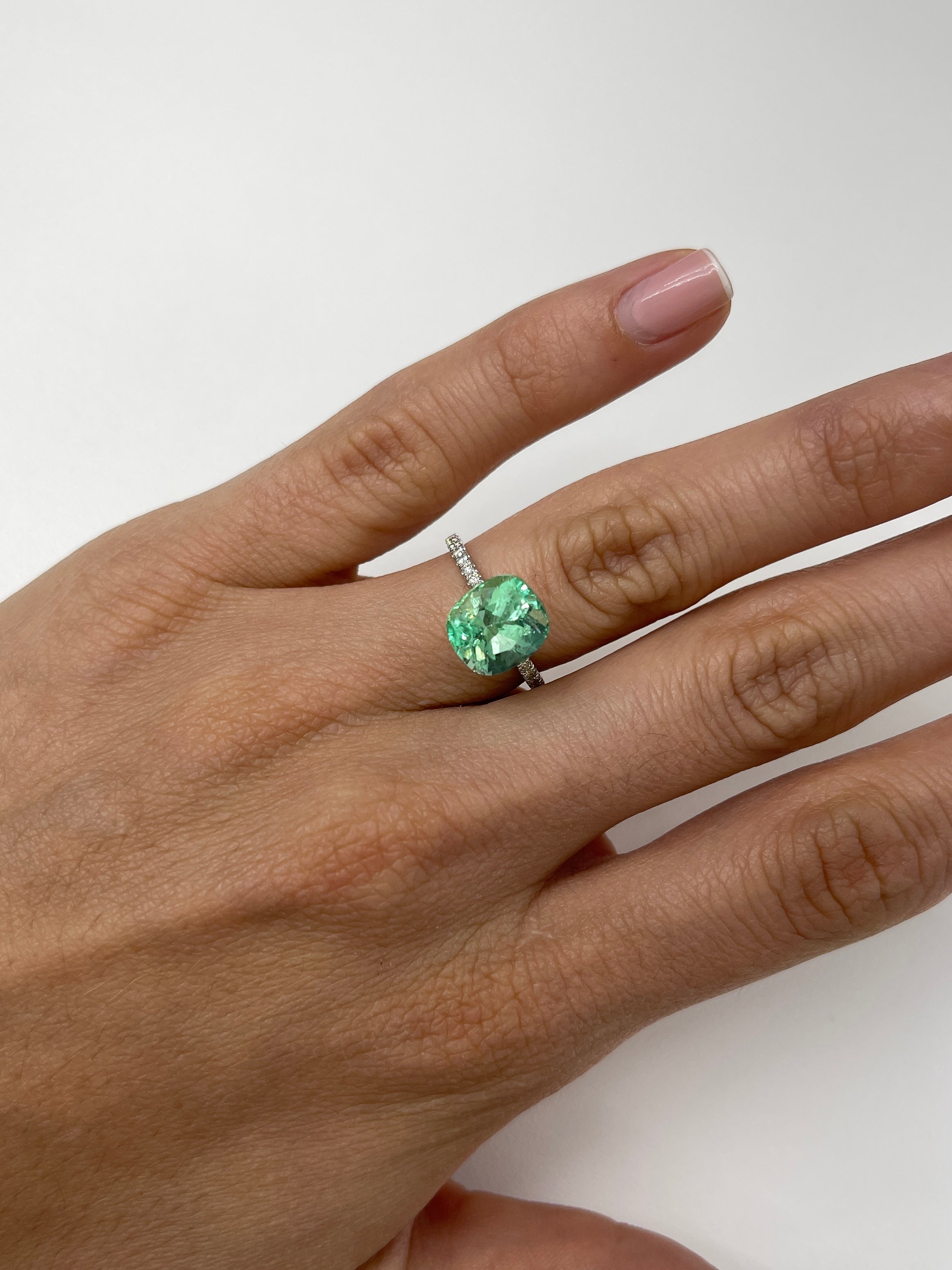 4.13 Carat 10x9 Pastel Yellowish Green Natural Loose Colombian Emerald-Cushion Cut - JR Colombian Emeralds
