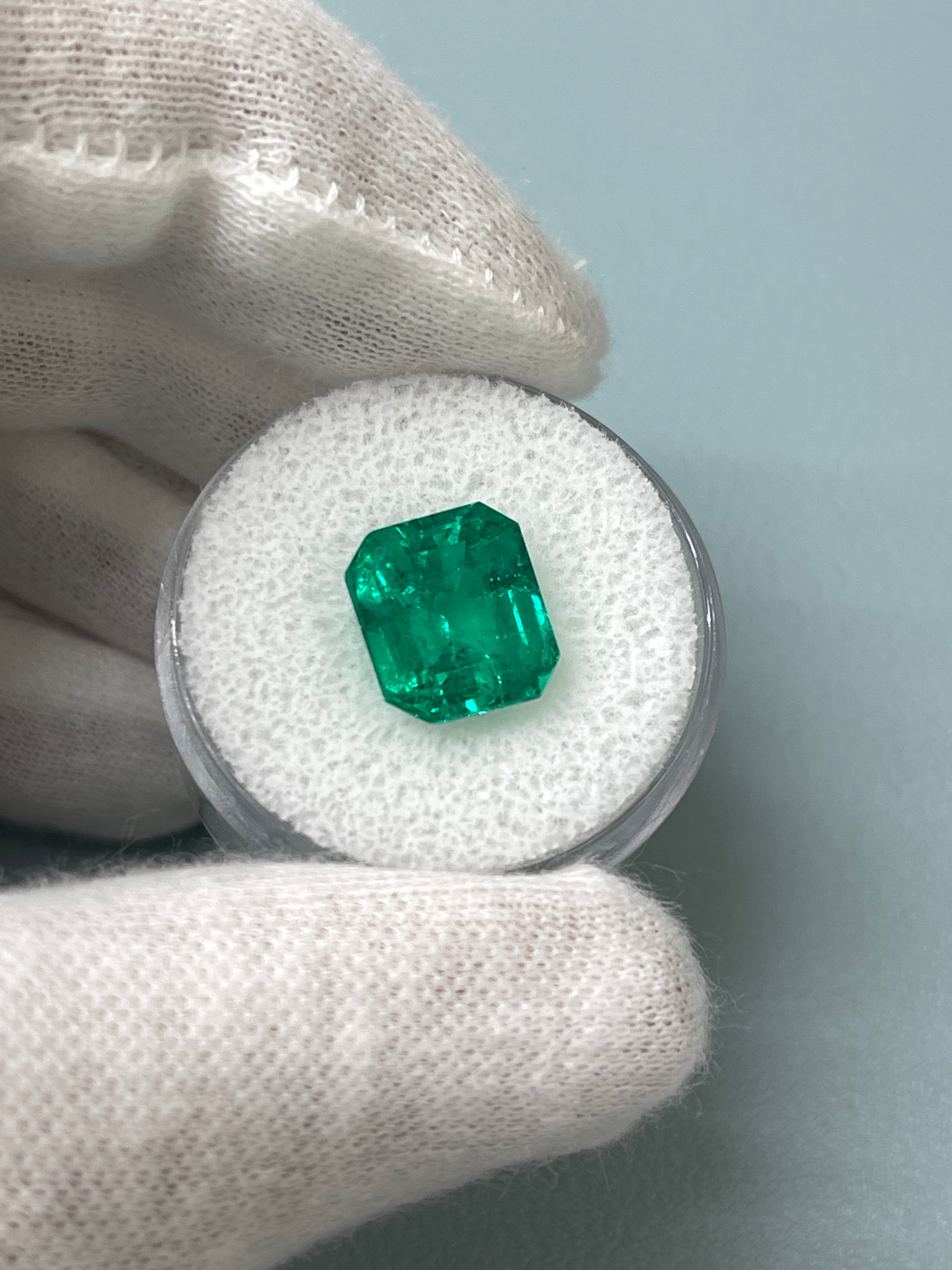 5.02 Carat 11x9 AAA+ Classic Green Natural Loose Colombian- Emerald Cut - JR Colombian Emeralds