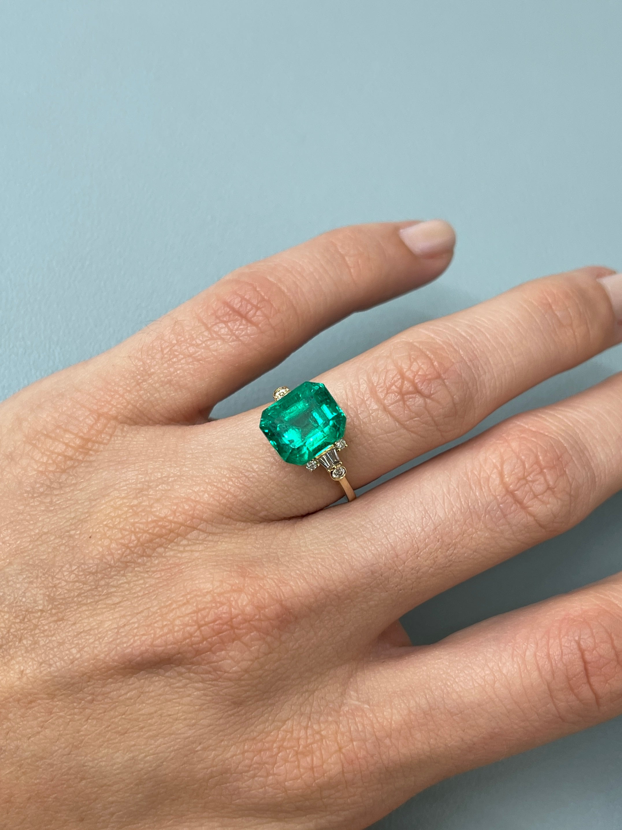 5.02 Carat 11x9 AAA+ Classic Green Natural Loose Colombian- Emerald Cut - JR Colombian Emeralds