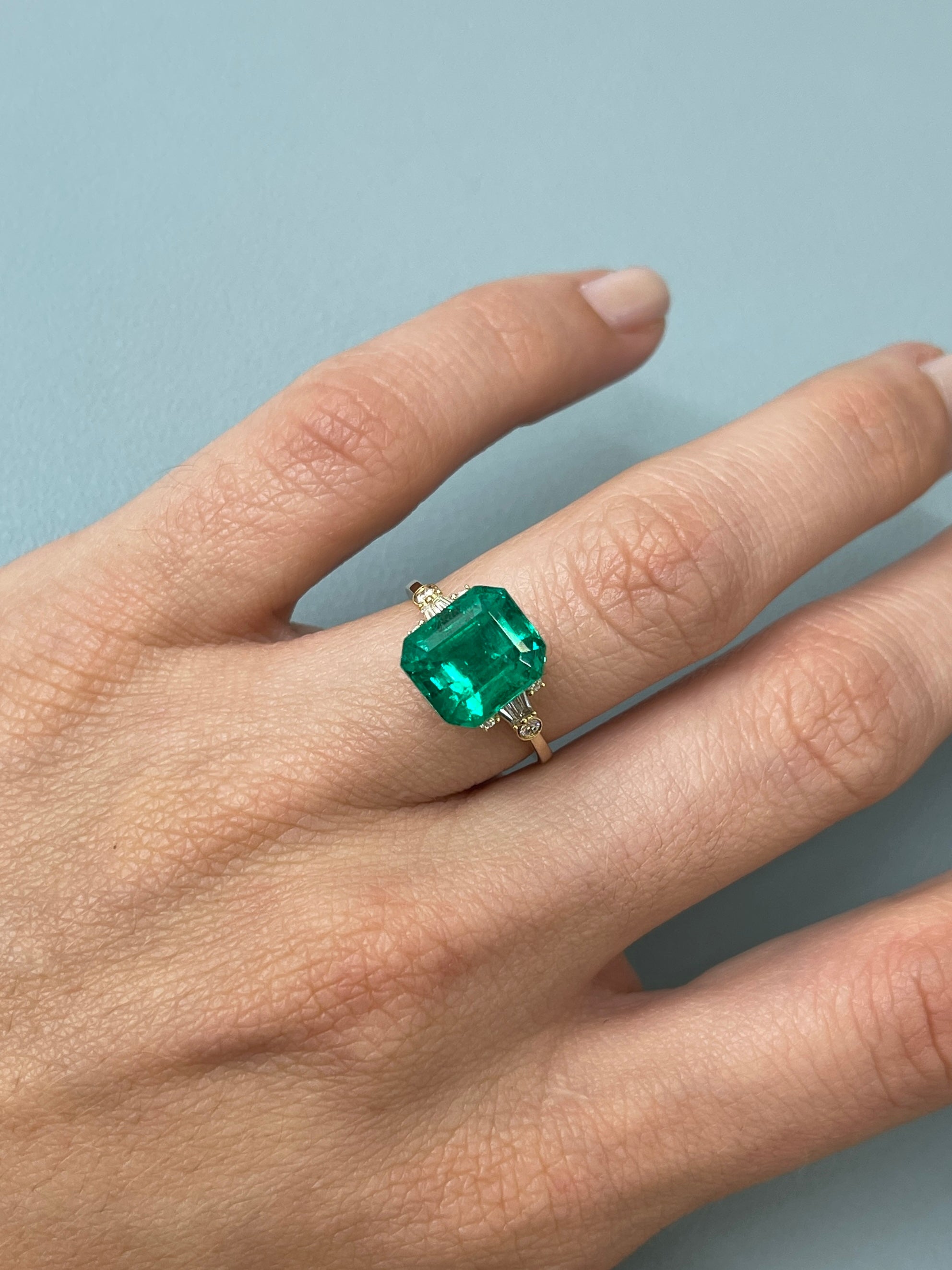 5.02 Carat 11x9 AAA+ Classic Green Natural Loose Colombian- Emerald Cut - JR Colombian Emeralds