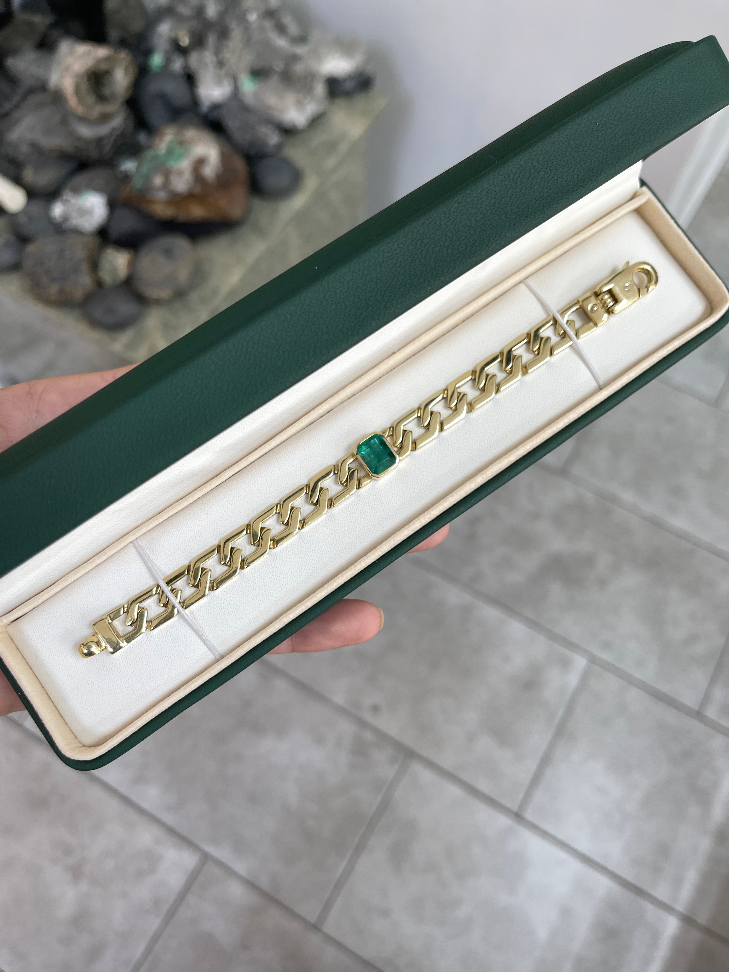 6.38 Carat Bezel Set Chunky Solid Gold Emerald Link Bracelet- 7 Inches - JR Colombian Emeralds