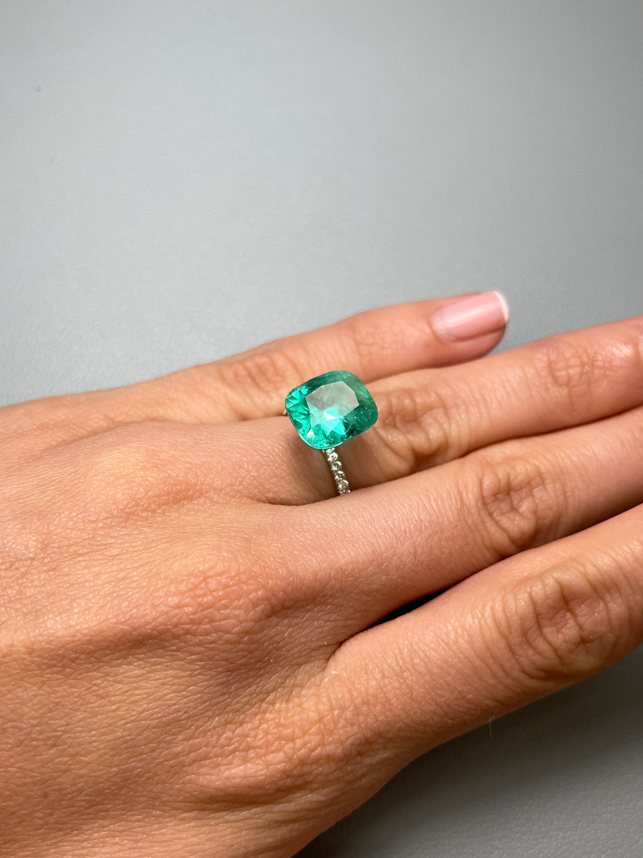 Medium bluish green Colombian emerald, 6.65 carats, cushion cut, natural loose gemstone from JR Colombian Emeralds.