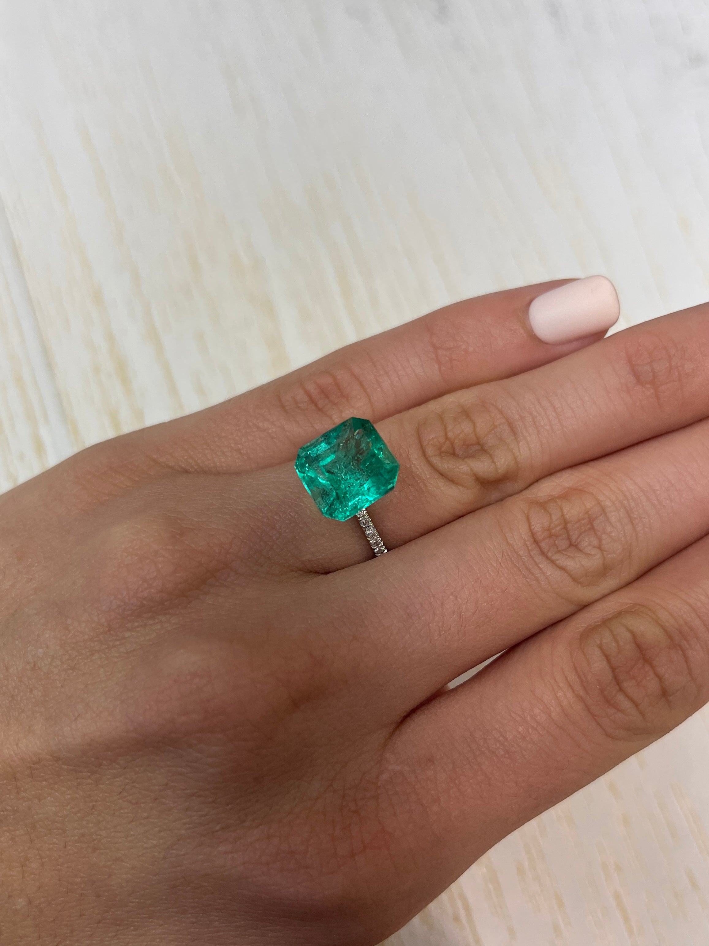 Vivid Muzo green Colombian emerald loose Asscher cut, 6.69 carats, 11.5x11.5mm, natural gemstone from JR Colombian Emeralds