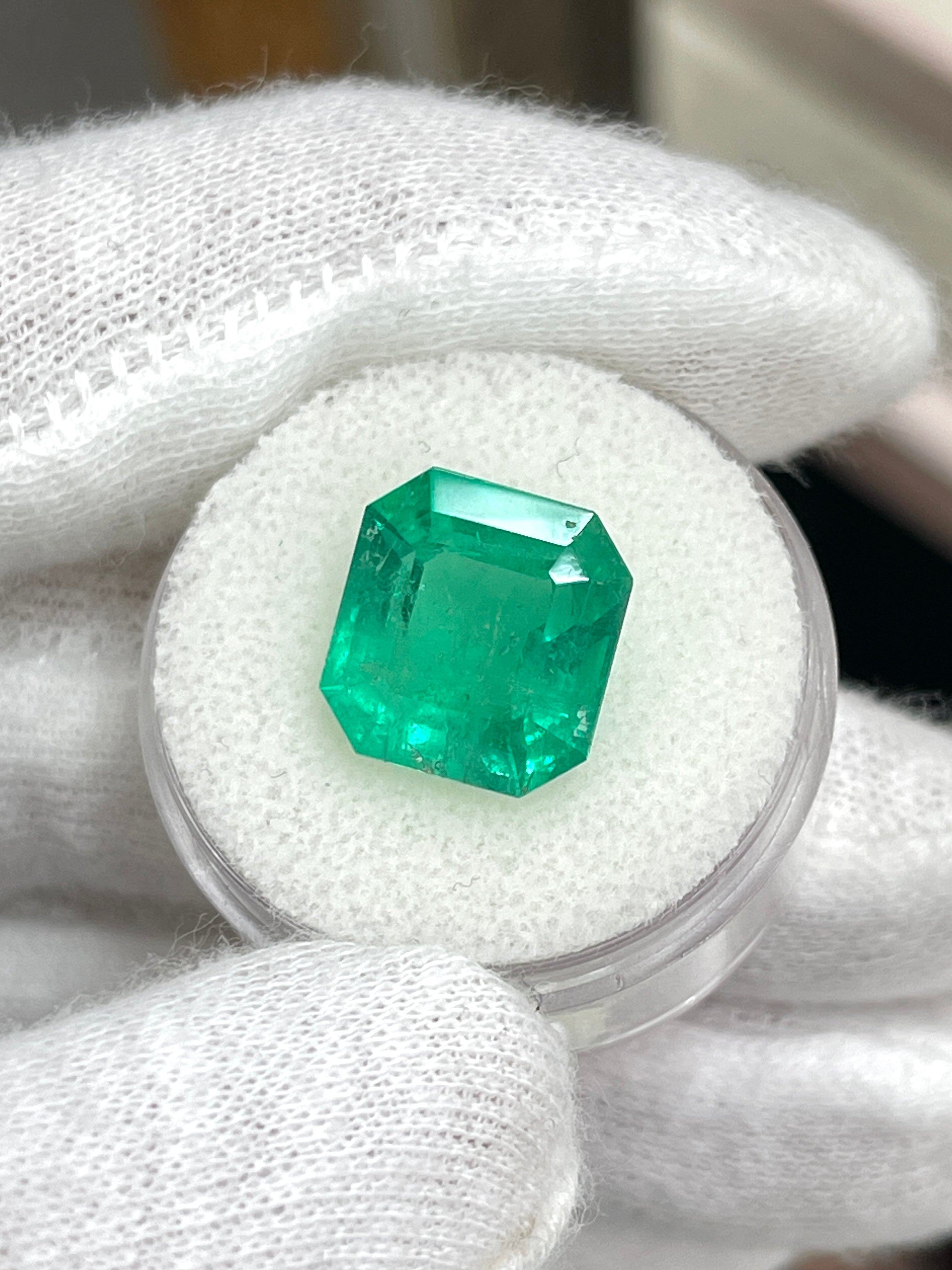 Medium green 6.93 carat natural Colombian emerald loose gemstone with Asscher cut, from JR Colombian Emeralds.