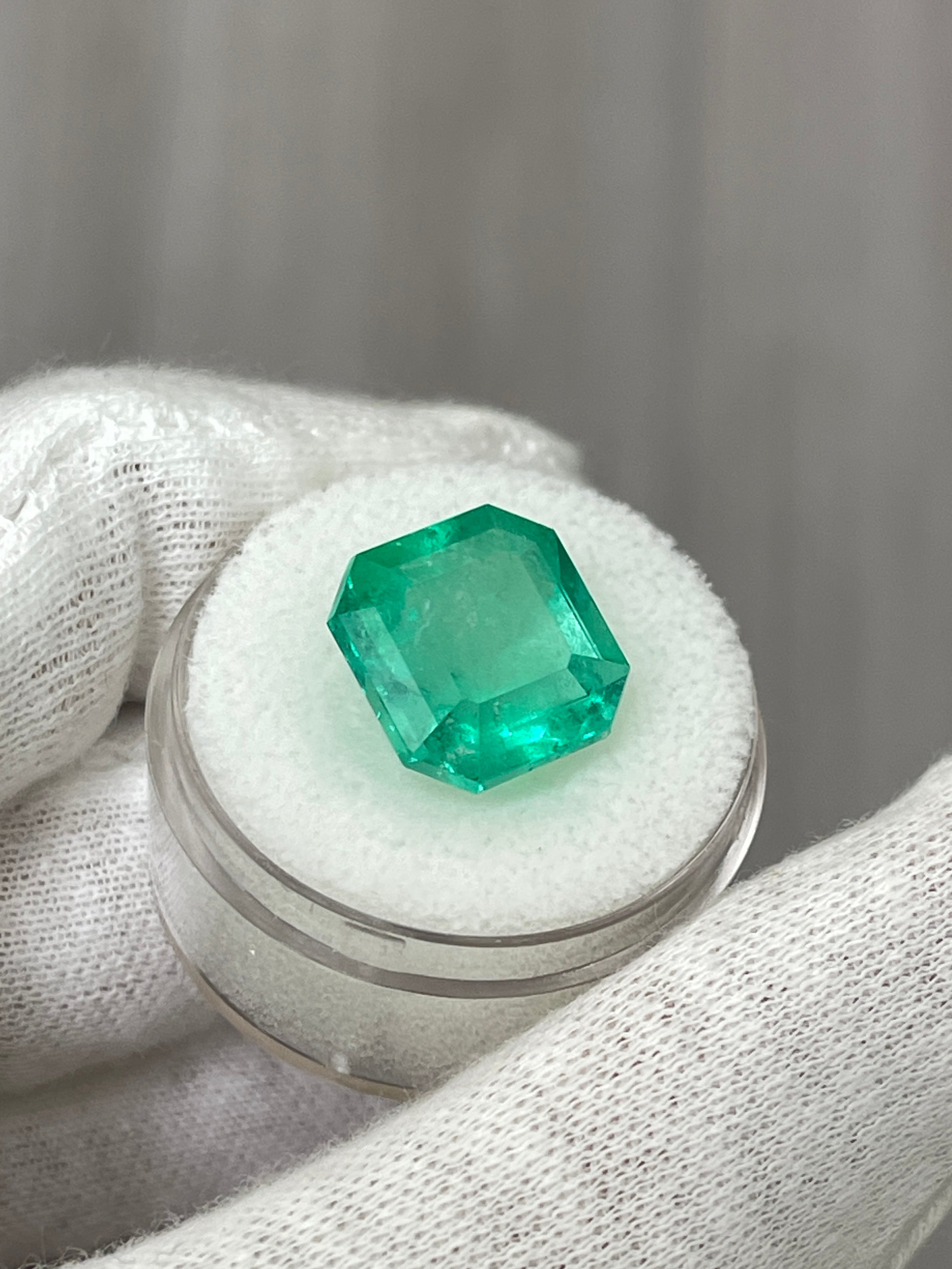 Medium green 9.79 carat Colombian emerald loose gemstone, classic Asscher cut, natural and vibrant from JR Colombian Emeralds