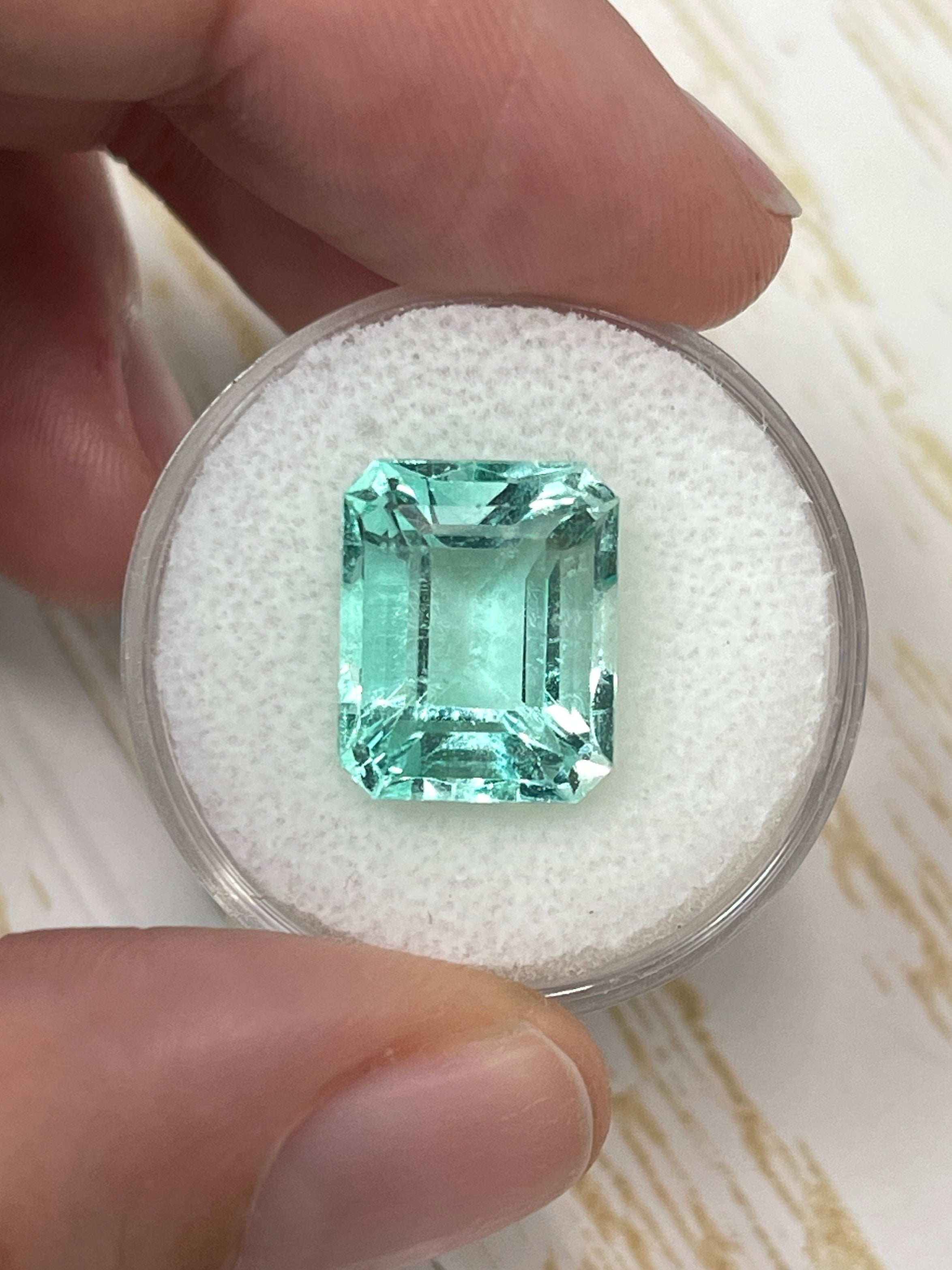 Large 10.26 carat VS Jyotish green Colombian emerald cut loose gemstone from JR Colombian Emeralds.