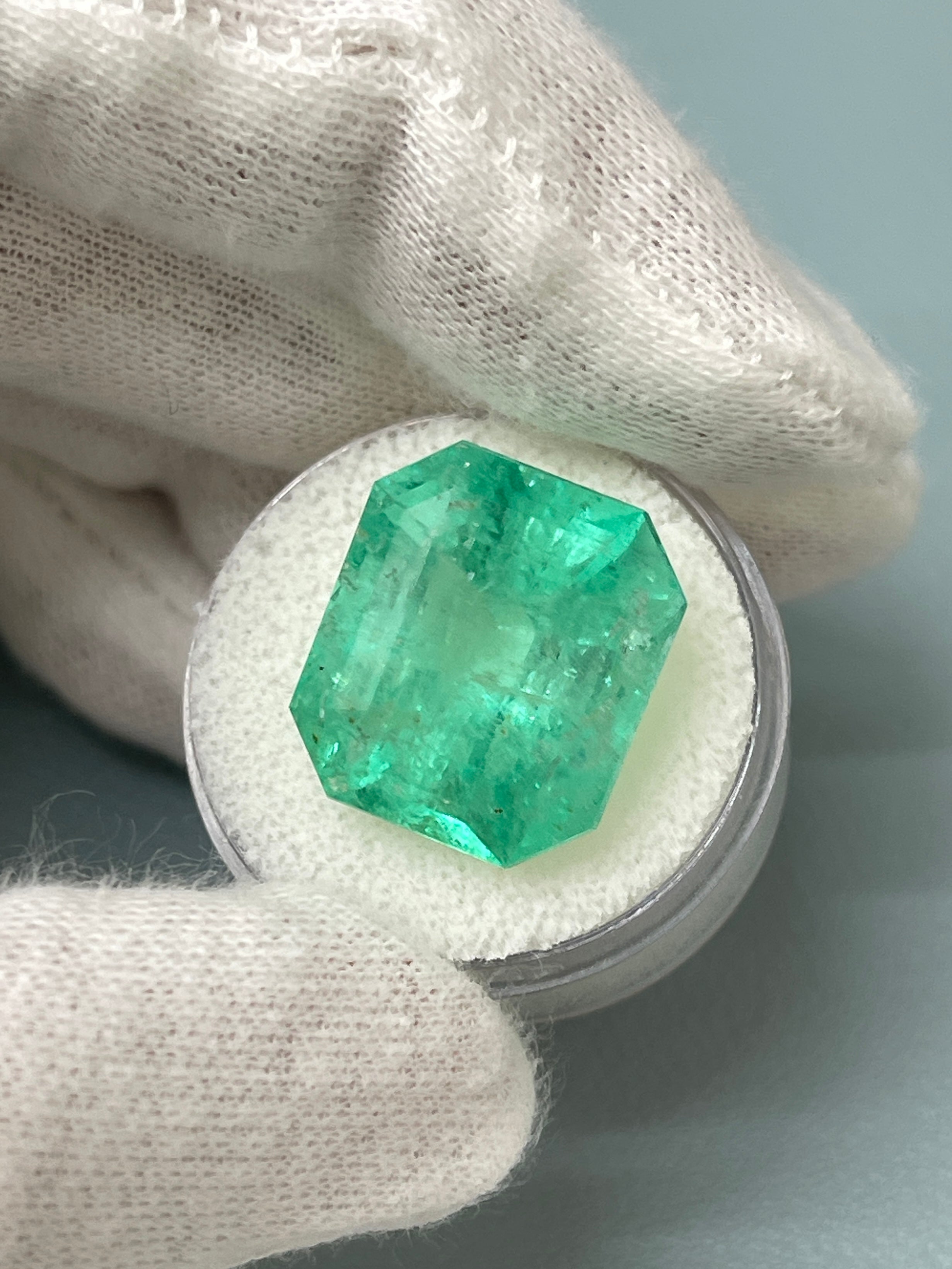 Large 20.44 Carat 18x16 XL Medium Loose Colombian Emerald- Emerald Cut - JR Colombian Emeralds