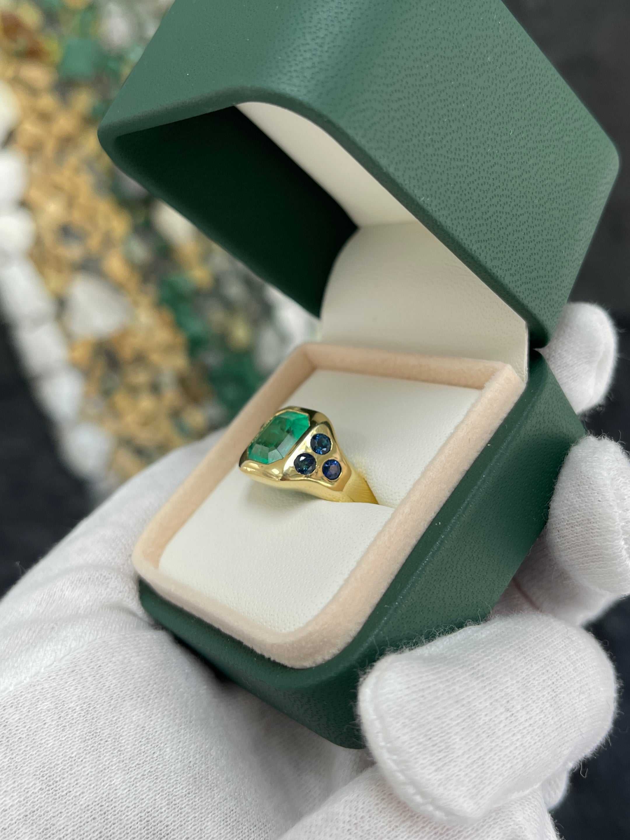 4.20tcw 18K Green Emerald & Blue Round Sapphire Gypsy Signet Gold Ring - JR Colombian Emeralds