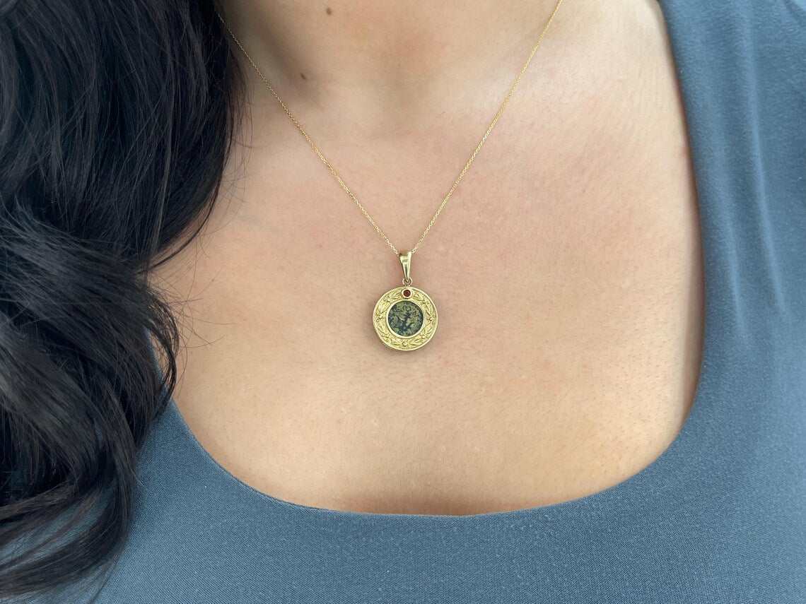 Natural 2.00ct round orange sapphire ancient coin pendant necklace by JR Colombian Emeralds, showcasing a unique gemstone and vintage design.