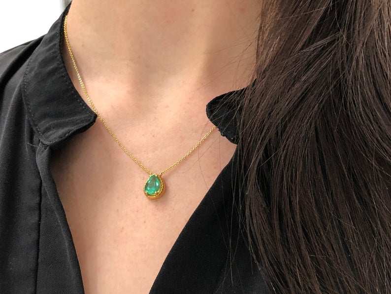 1.55ct Pear Cut Colombian Emerald Reptile Prong Solitaire Necklace 14K