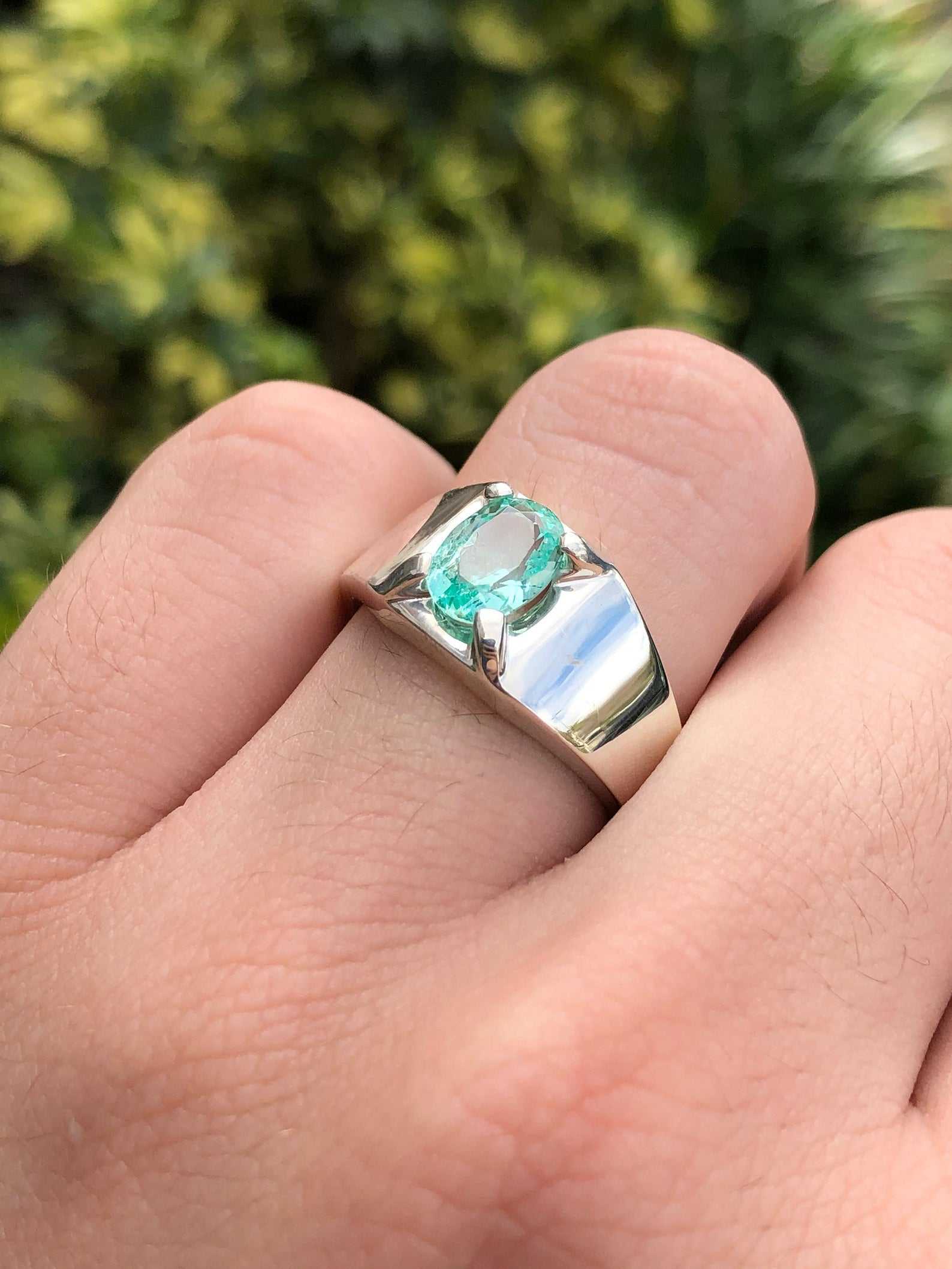 1 Carat Astrological Oval Shape Natural Rich Green Emerald Men's Ring Silver 925