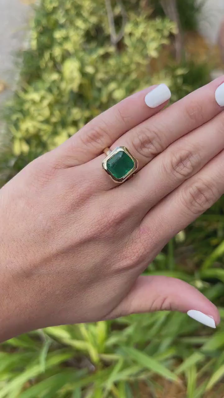 7.58ct 18K AAA Natural Large Emerald-Asscher Cut Solitaire Bezel Set Gold Statement Ring