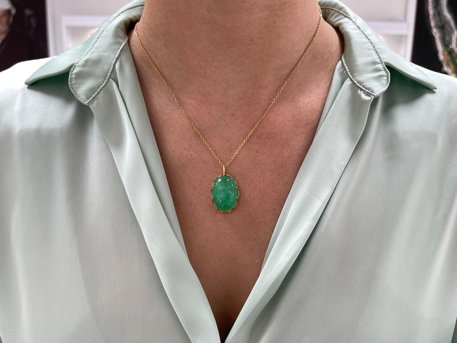 29.85 Carat Large Oval Cut Colombian Emerald Cabochon Necklace 14K