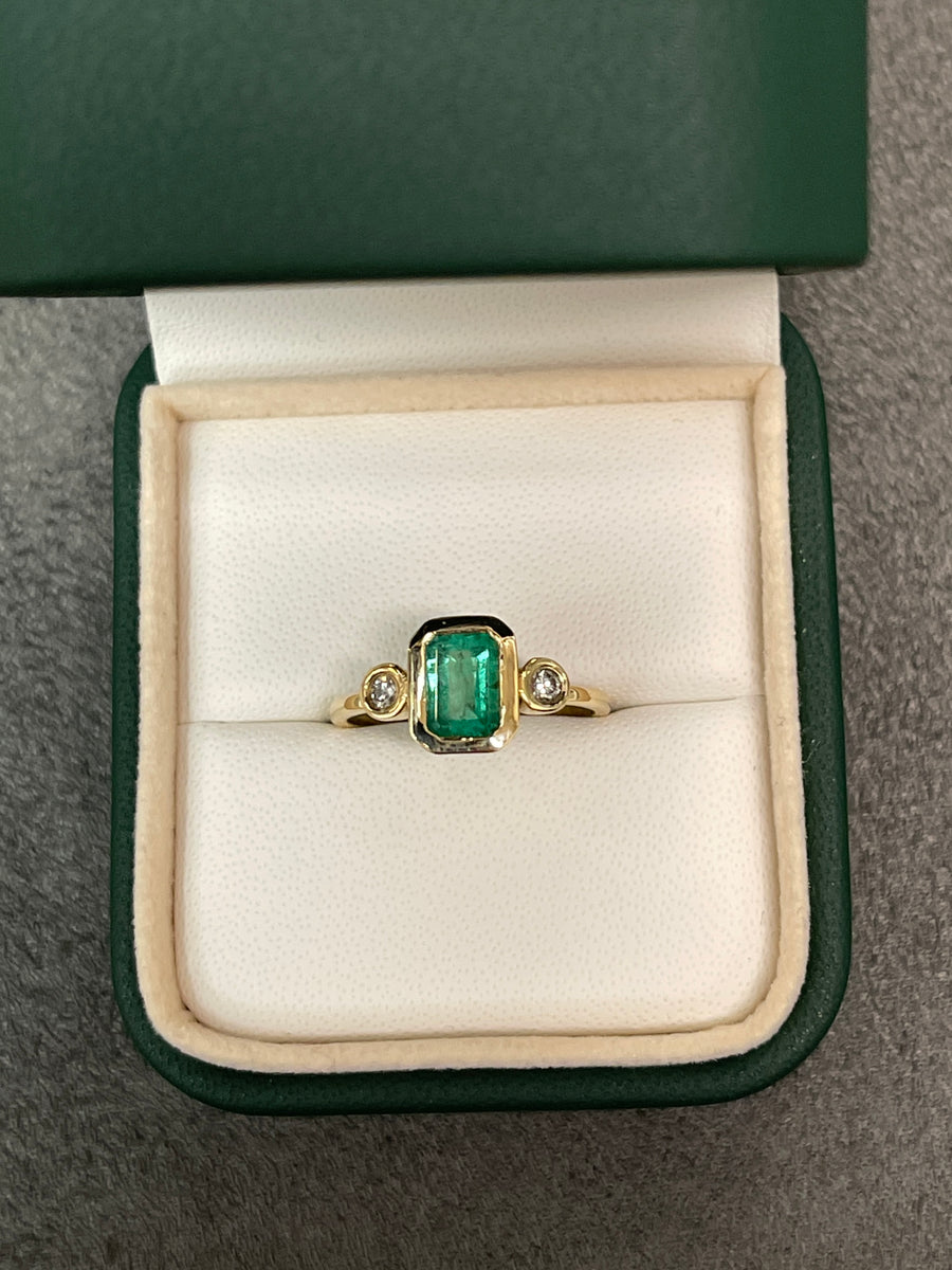 Exquisite 1.20tcw Bezel Set Three Stone Emerald & Diamond Ring - Elegant 14K Gold Setting