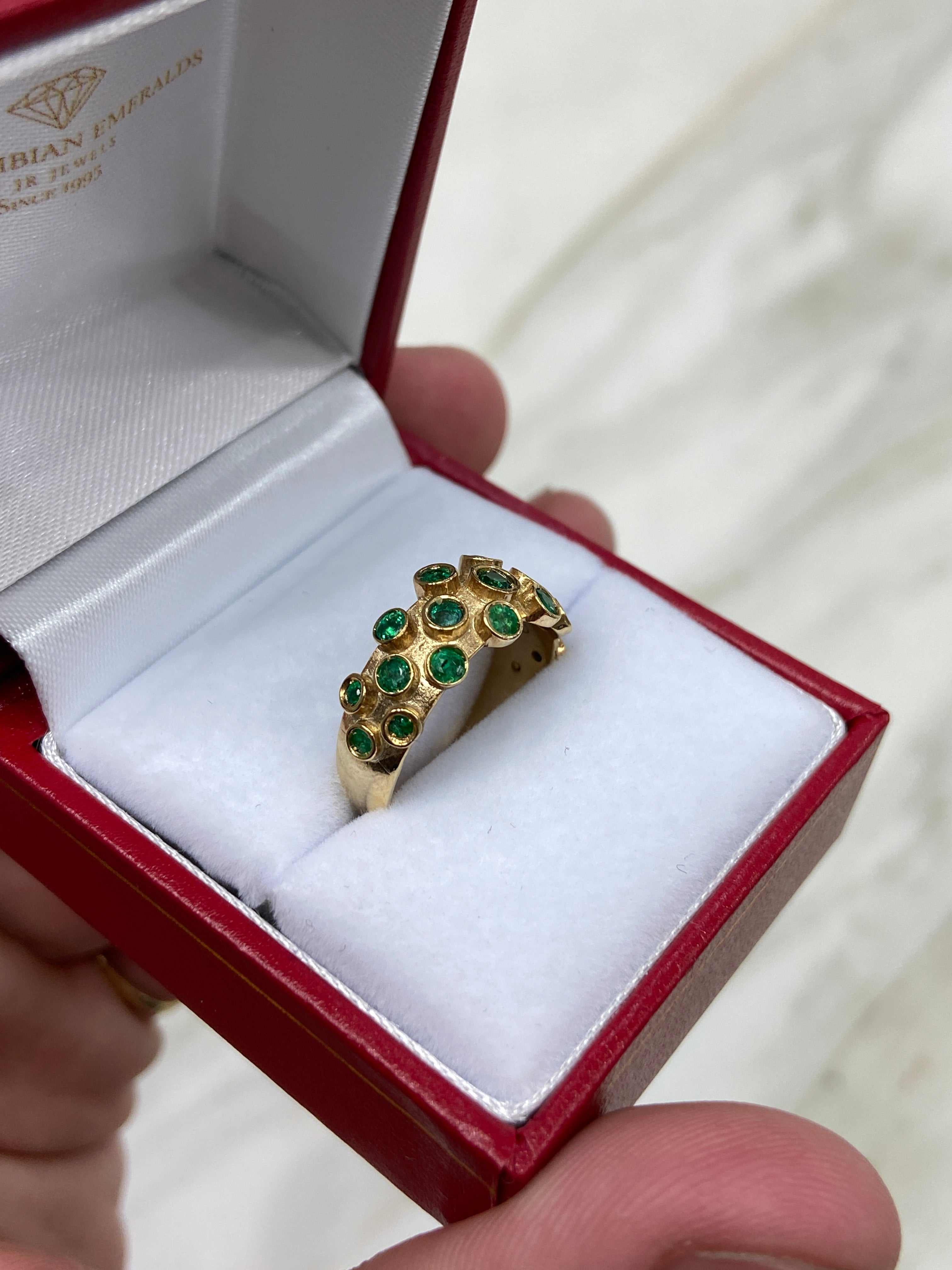 1.90tcw Cluster Round Emerald Bezel Band Ring Solid 14K