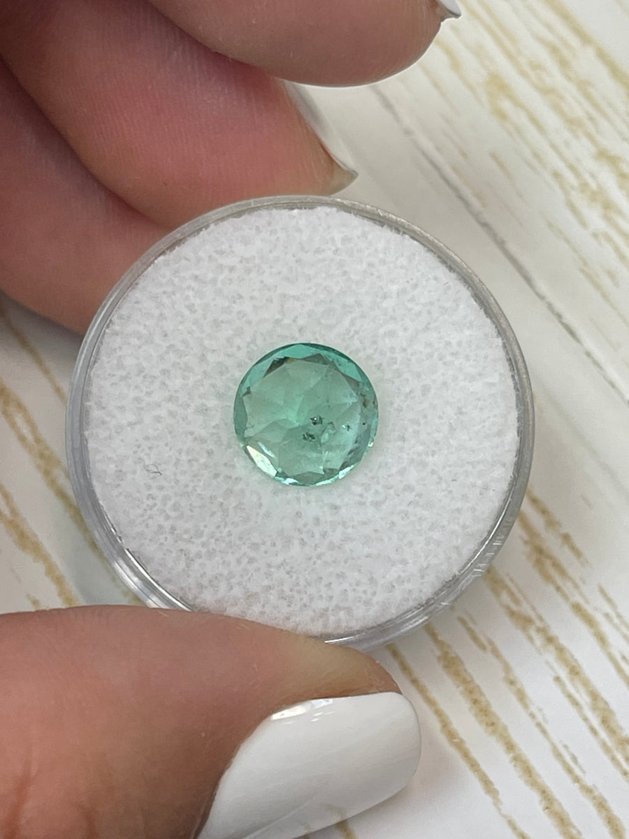 Exquisite 2.50 Carat Colombian Emerald Gem - Round Cut