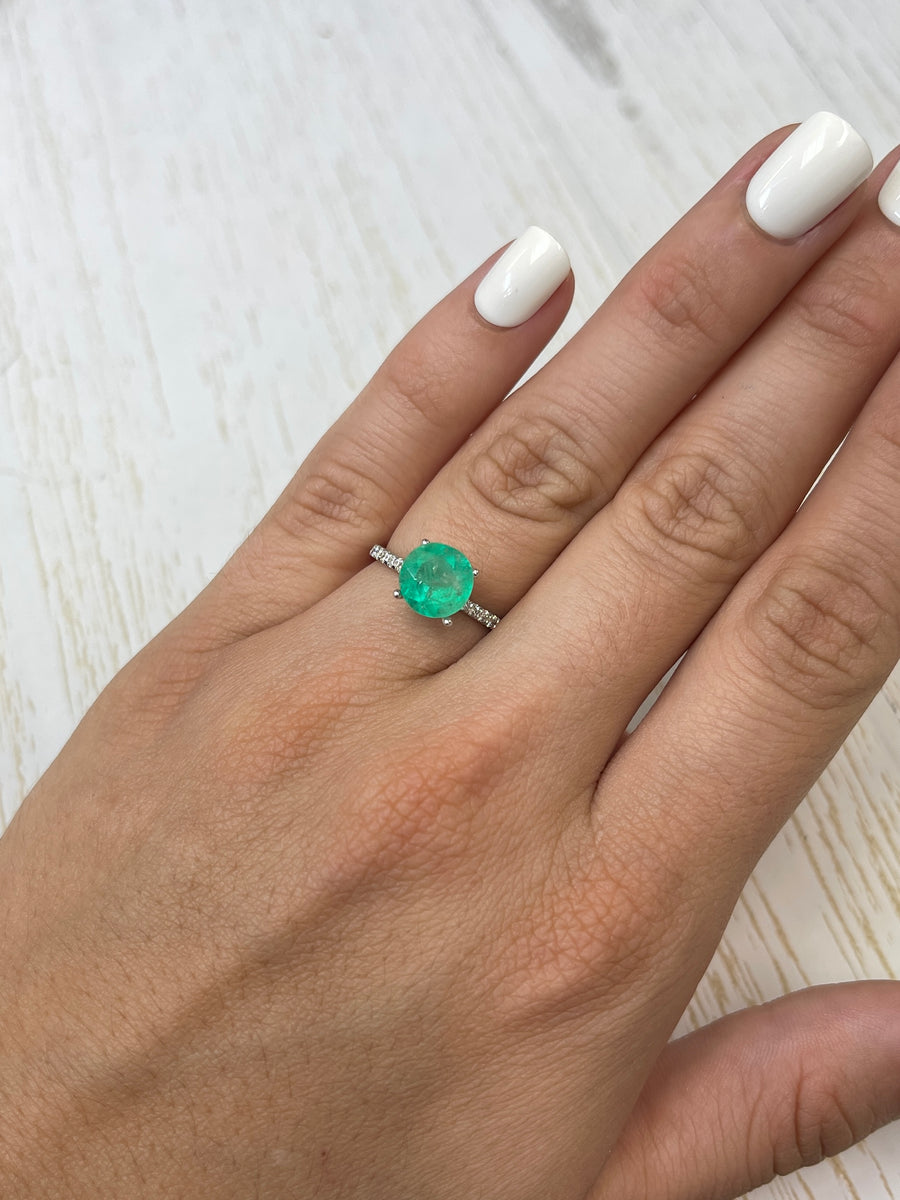 2.16 Carat 8.6x8.6 Medium Green Natural Round Loose Colombian Emerald