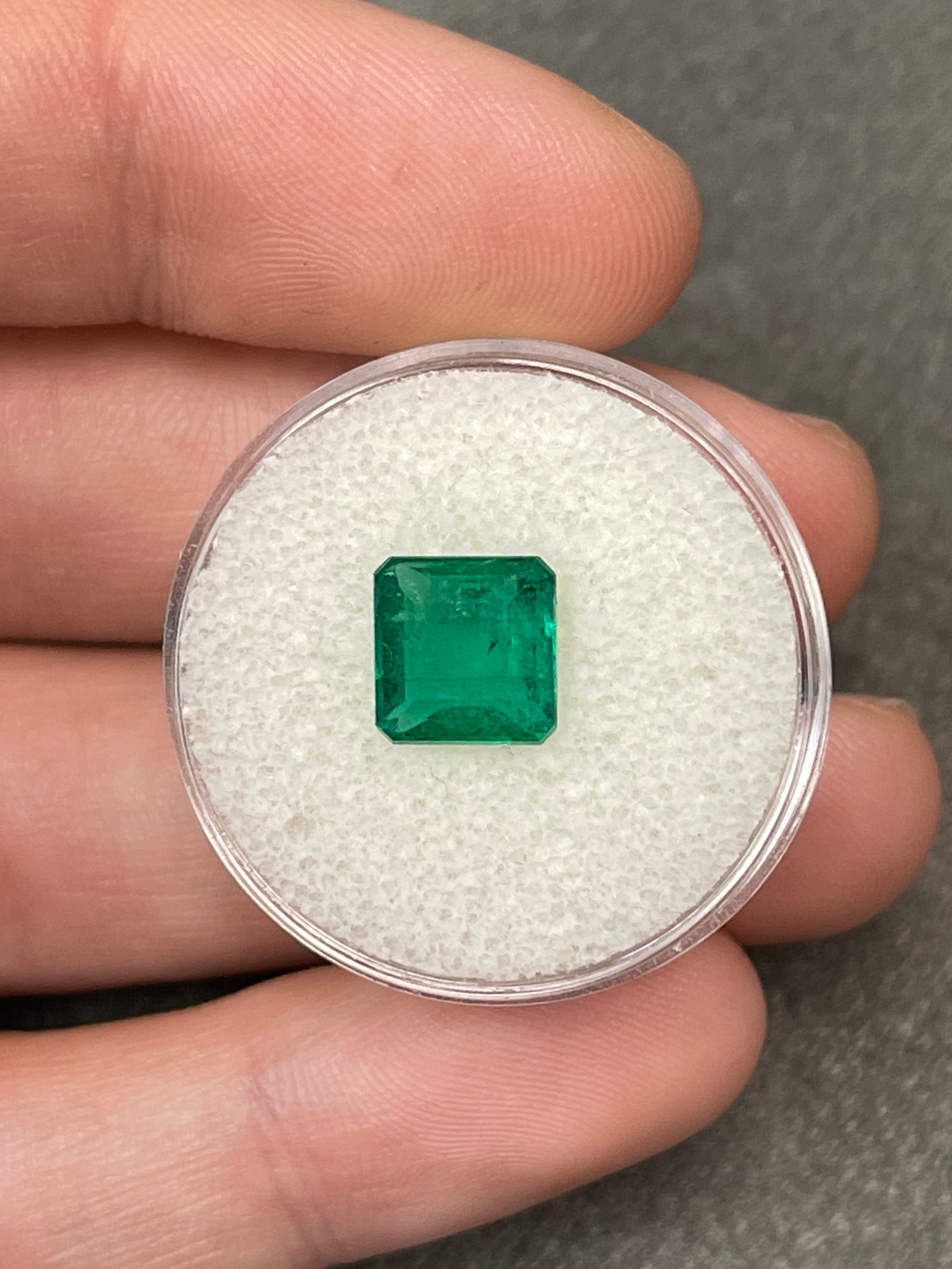 Emerald Cut Colombian Emerald - 2.70 Carat Natural Loose Gemstone