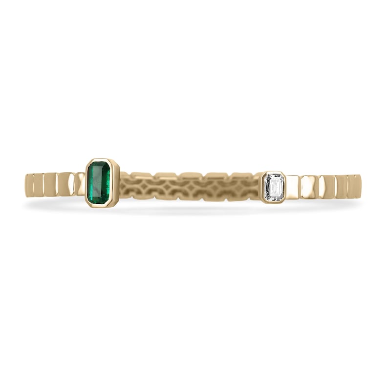 1.80tcw 18K Gold Rich Dark Green Fine Quality Bracelets
