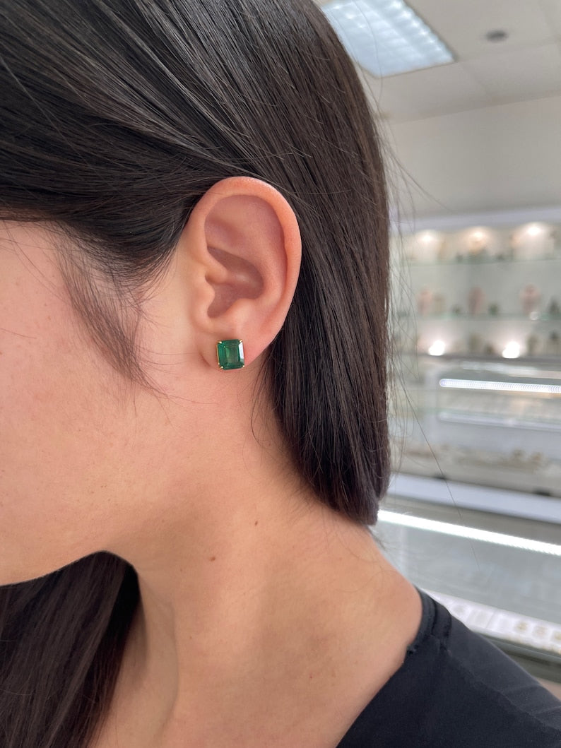 Natural Colombian emerald stud earrings with 6.63 carats, 18K gold, large size, four-prong setting, fine quality jewelry.