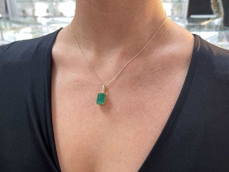 6.05tcw 18K Gold Natural Emerald Solitaire Diamond Accent Bale Necklace - JR Colombian Emeralds