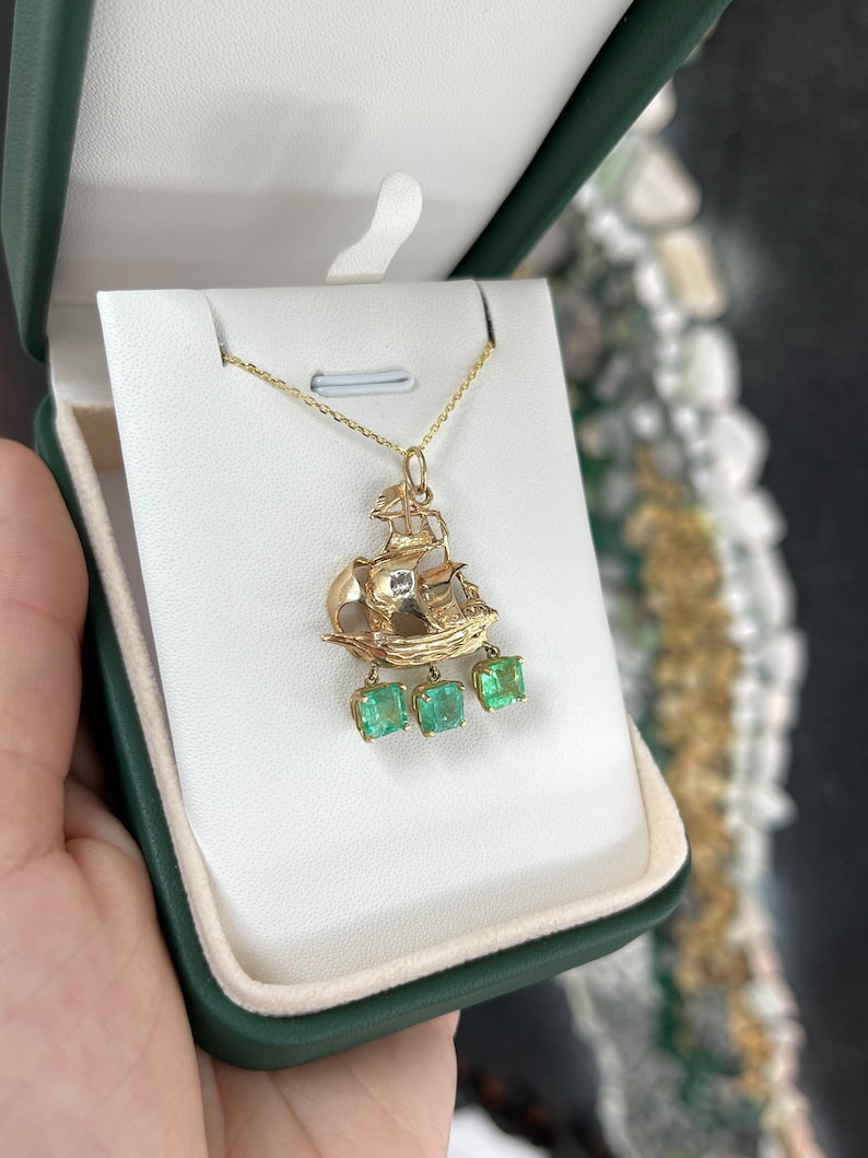 14K Gold Pendant Necklace