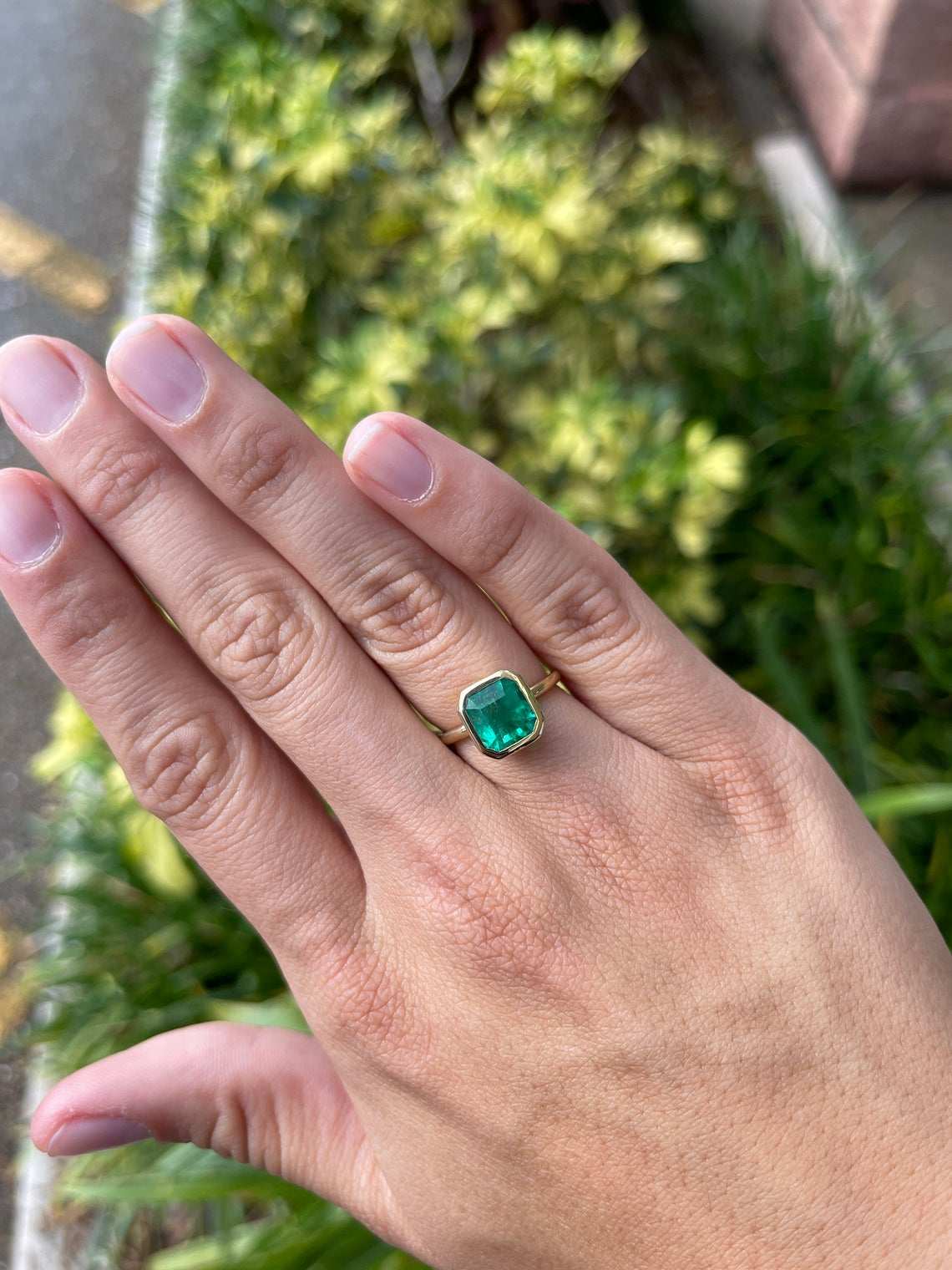 2.65cts 18K Bezel Set Colombian Emerald Cut Solitaire Ring