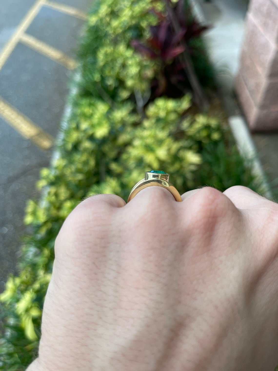 2.05ct Cushion Cut Colombian Emerald Men's Solitaire Ring 18K