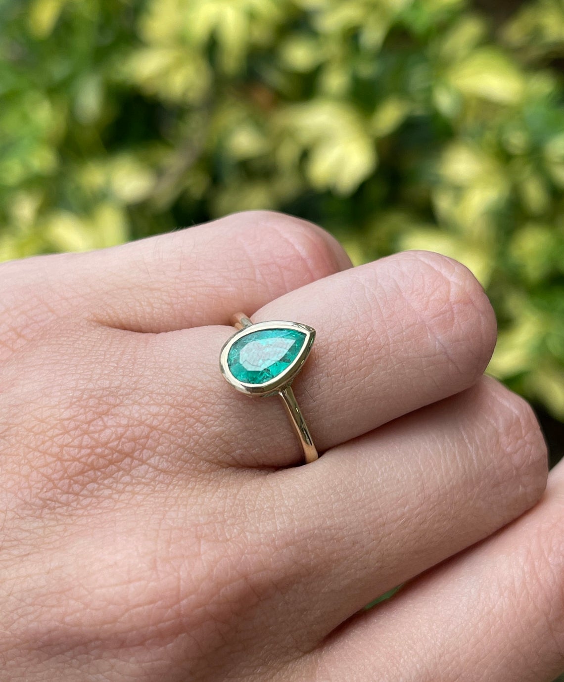 1.83tcw pear emerald bezel solitaire ring 14K