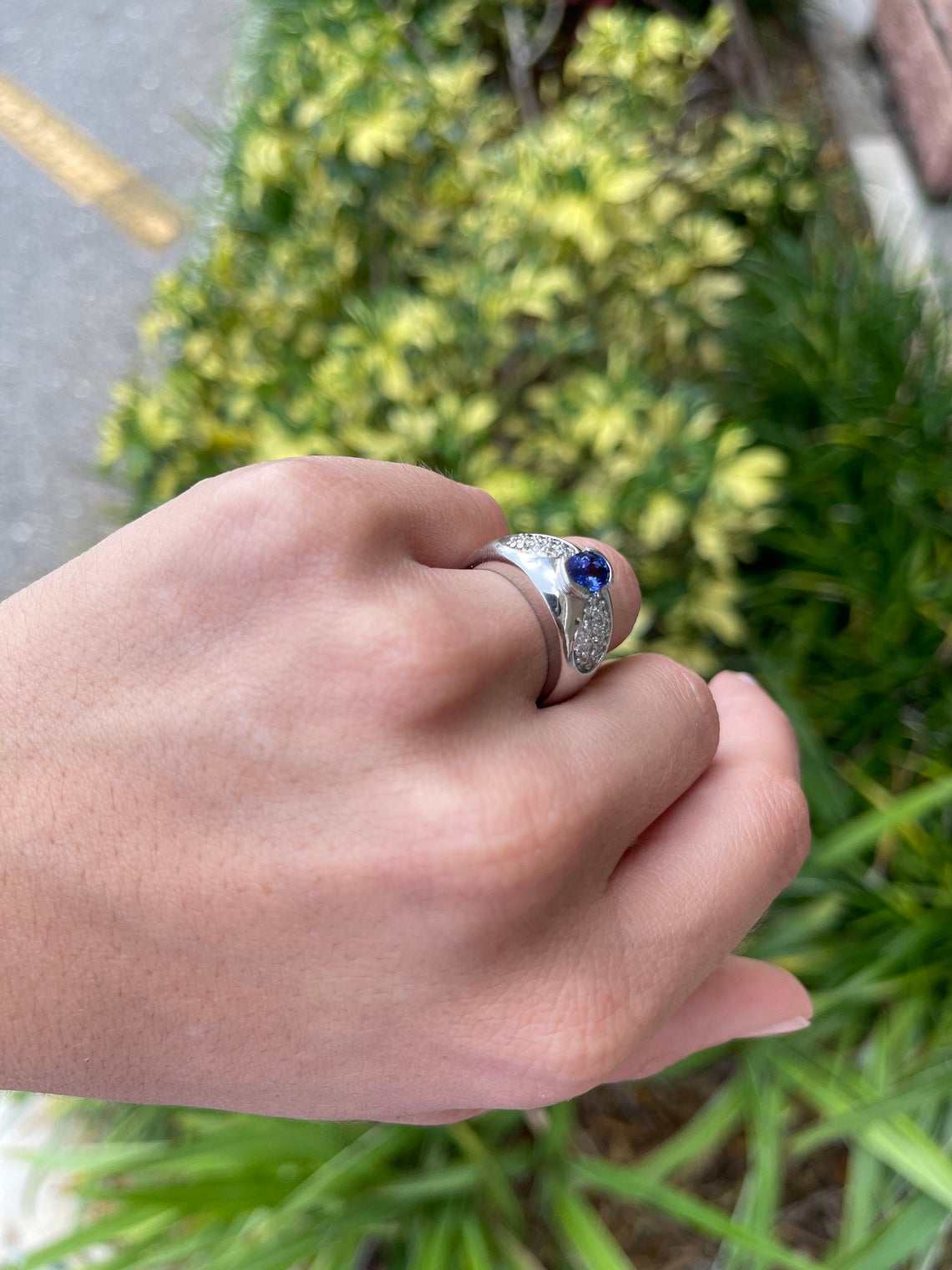 1.70tcw Natural Tanzanite & Diamond Band 14K