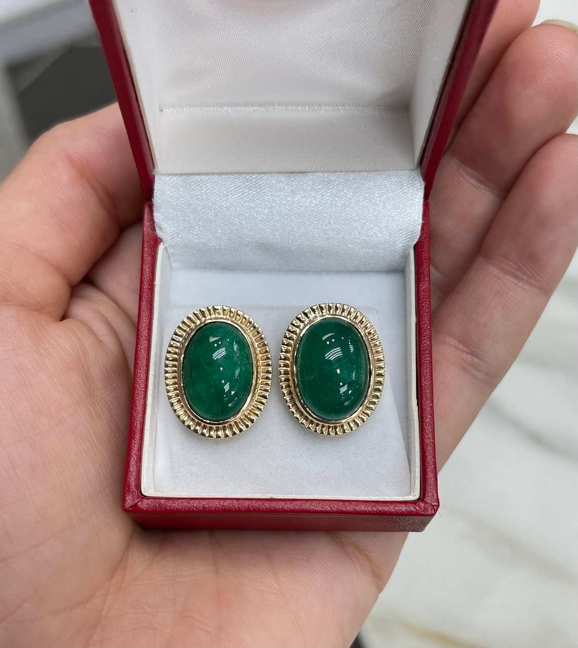 Huge 19.04tcw Oval Cabochon Dark Green Colombian emerald Bezel Hand Carved Stud 14K