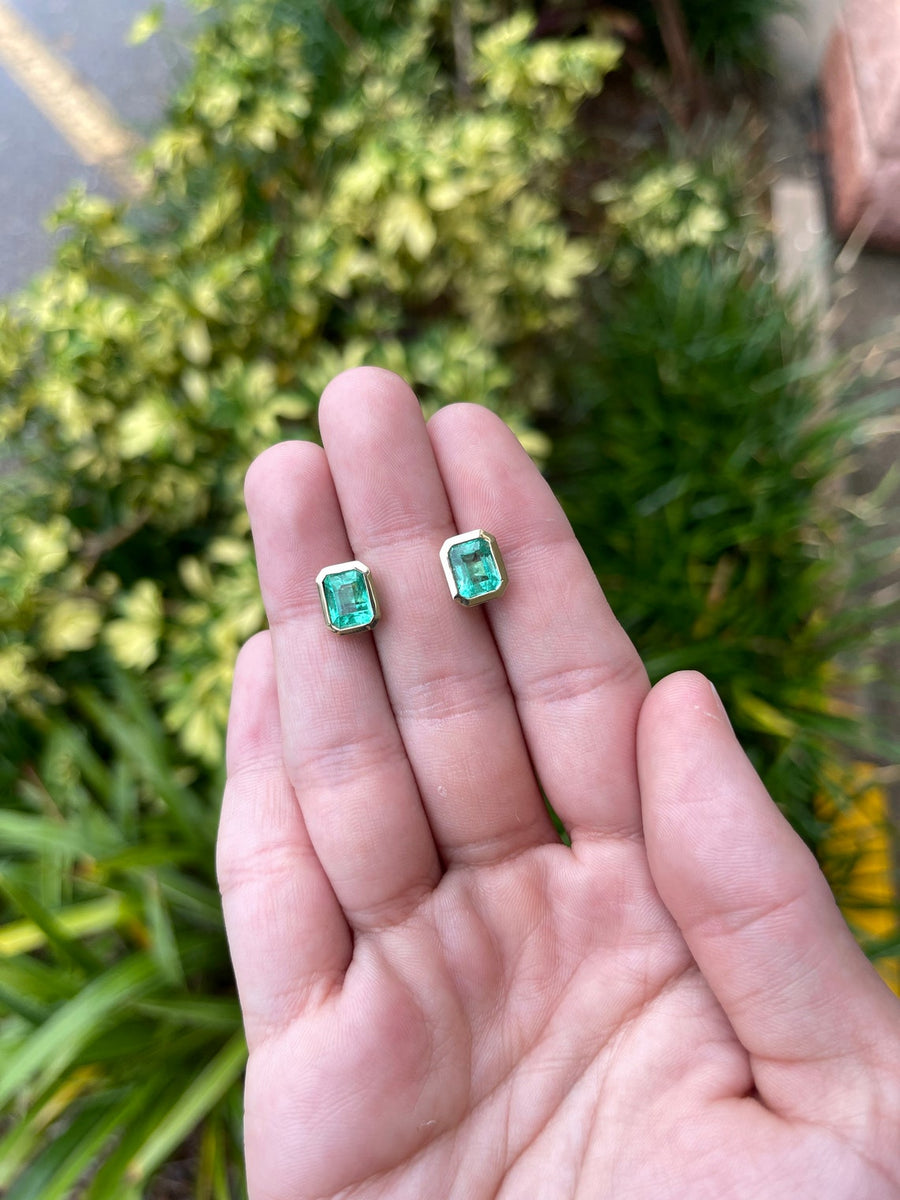 18K Heirloom Rich Green Natural Emerald Bezel Stud Earrings Gold 3.70tcw