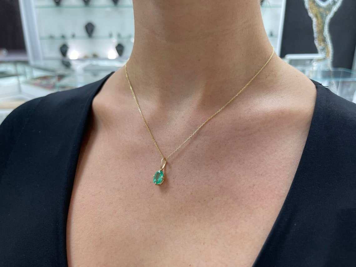 1.90 Carat Natural Colombian Emerald Oval Cut Solitaire Pendant 14K