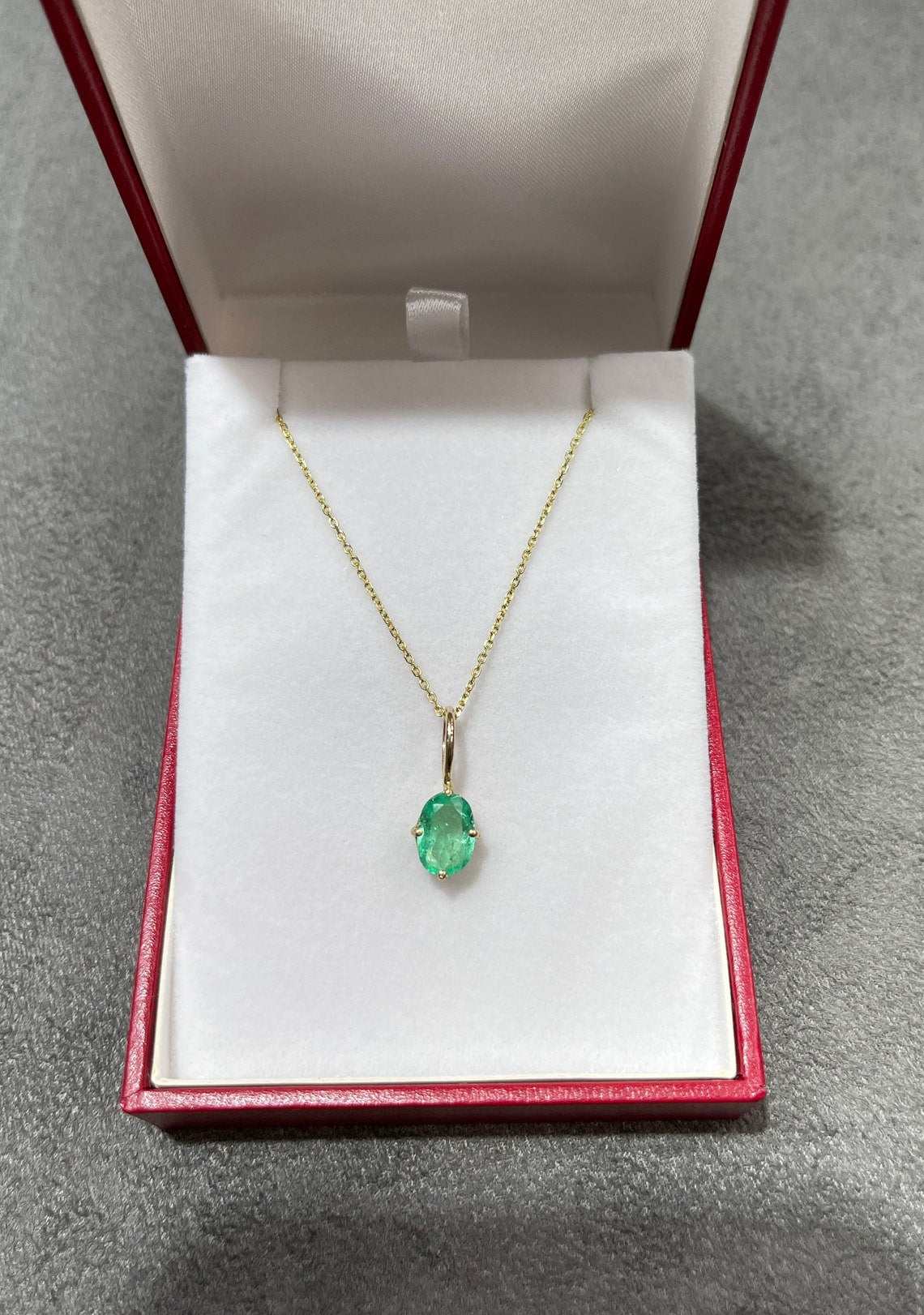 Natural Colombian Emerald Oval Cut Solitaire Pendant