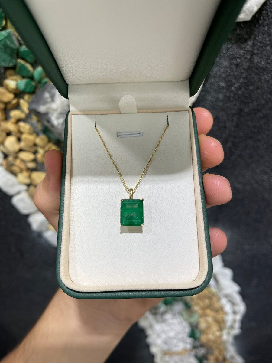 7.43cts Natural on Neck Emerald Statement Solitaire Floral 14K Gold Bail Pendant