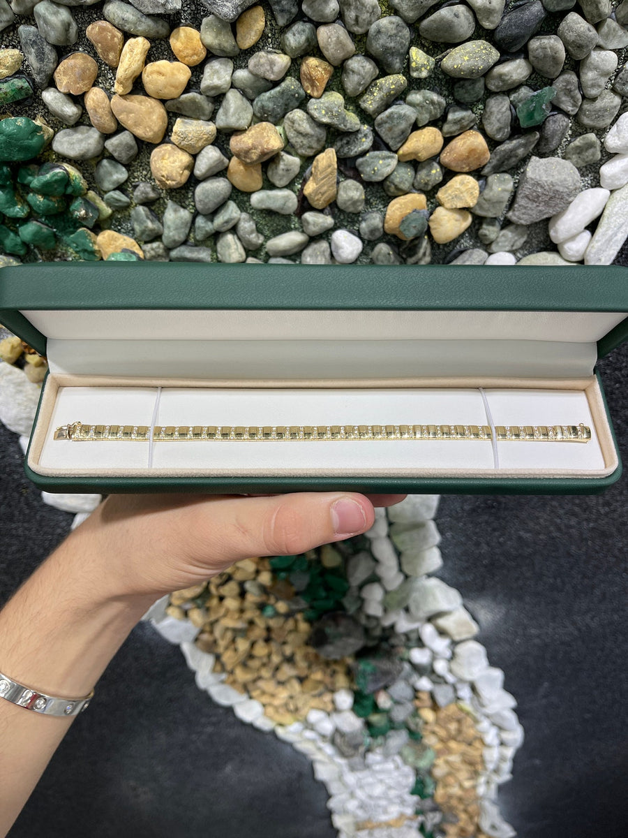 Emerald 1.67tcw on Box Diamond Row 14K Gold Bracelet